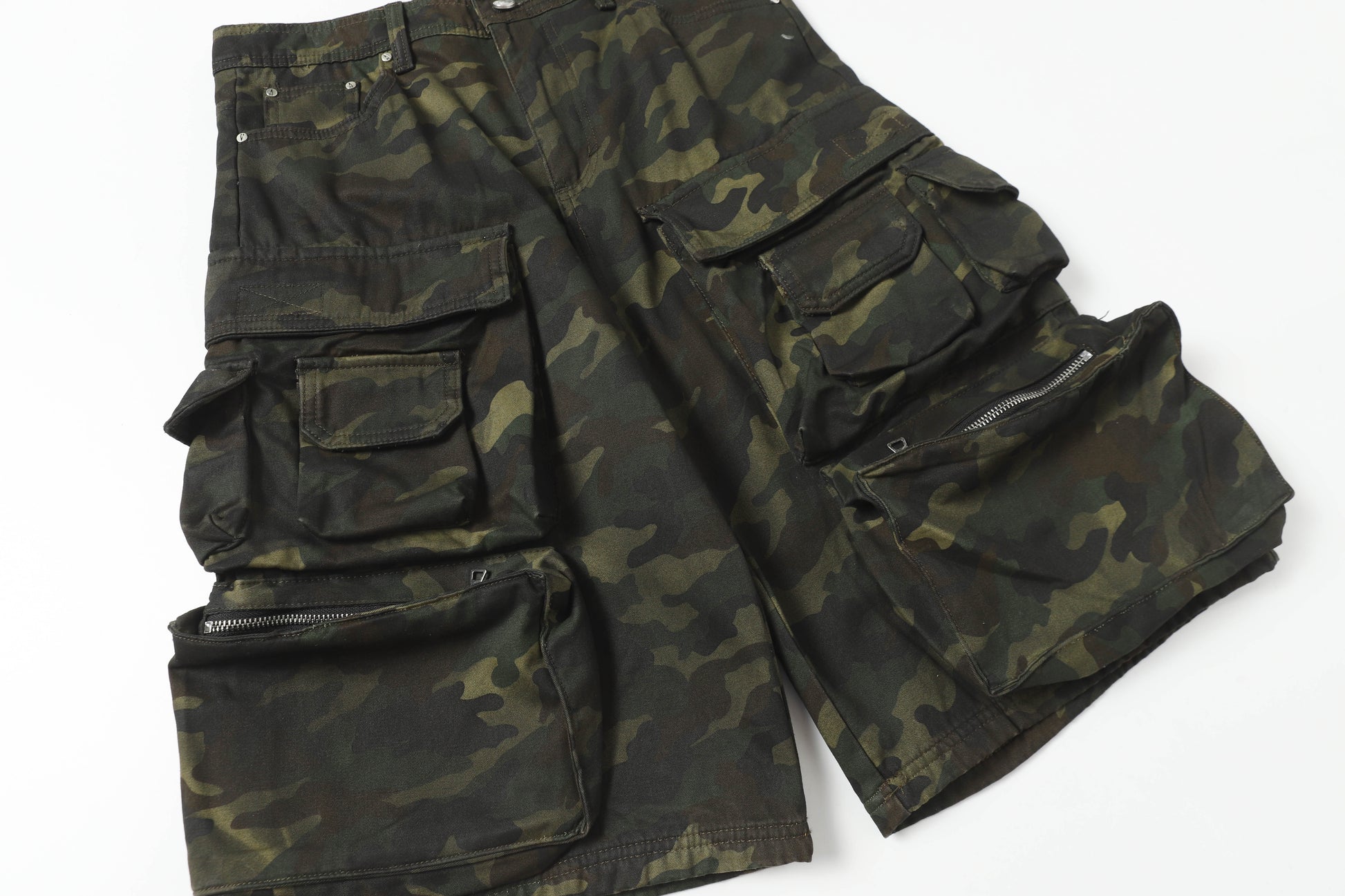 Multi-Pocket | Camouflage Cargo Shorts - Luxuryurbanwear