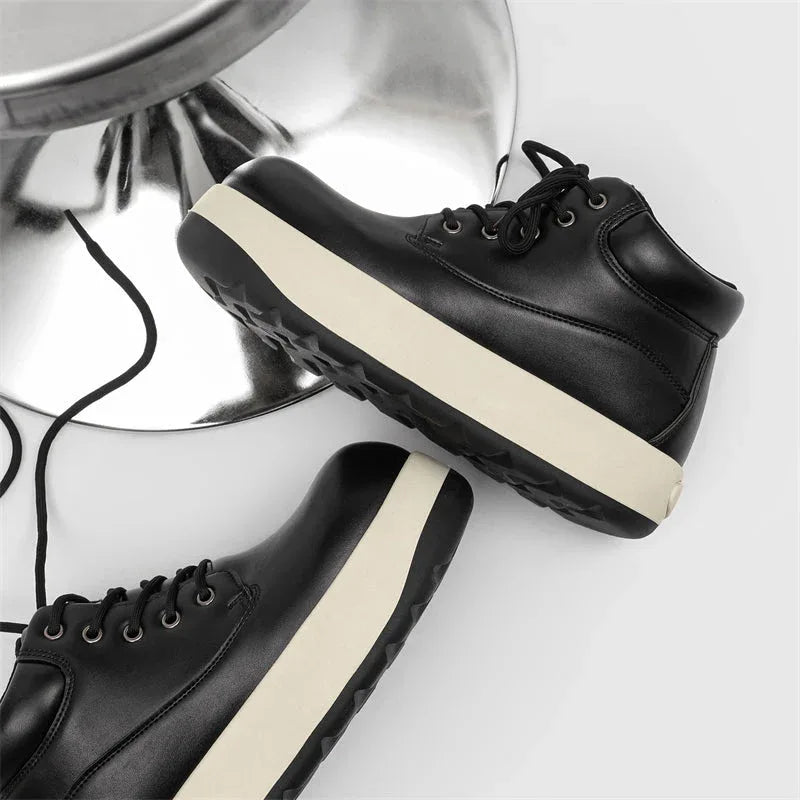 Neo Ground T84 Moon Boots - Luxuryurbanwear