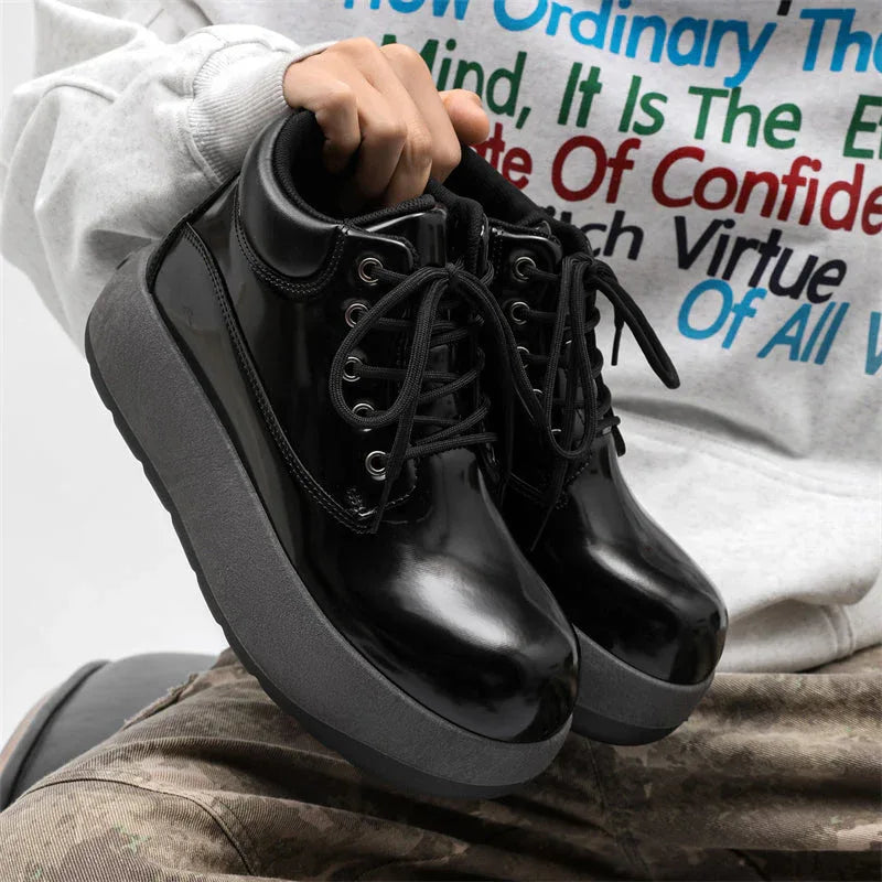 Neo Ground T84 Moon Boots - Luxuryurbanwear