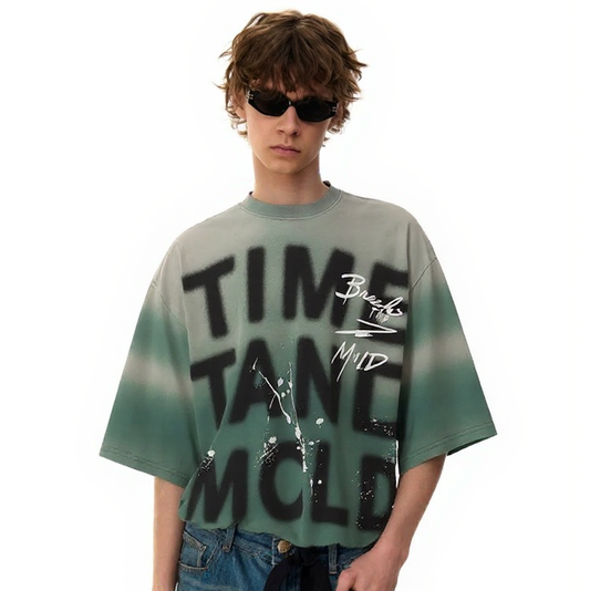 Spray Graphic Print | Oversized T-Shirt - Luxuryurbanwear