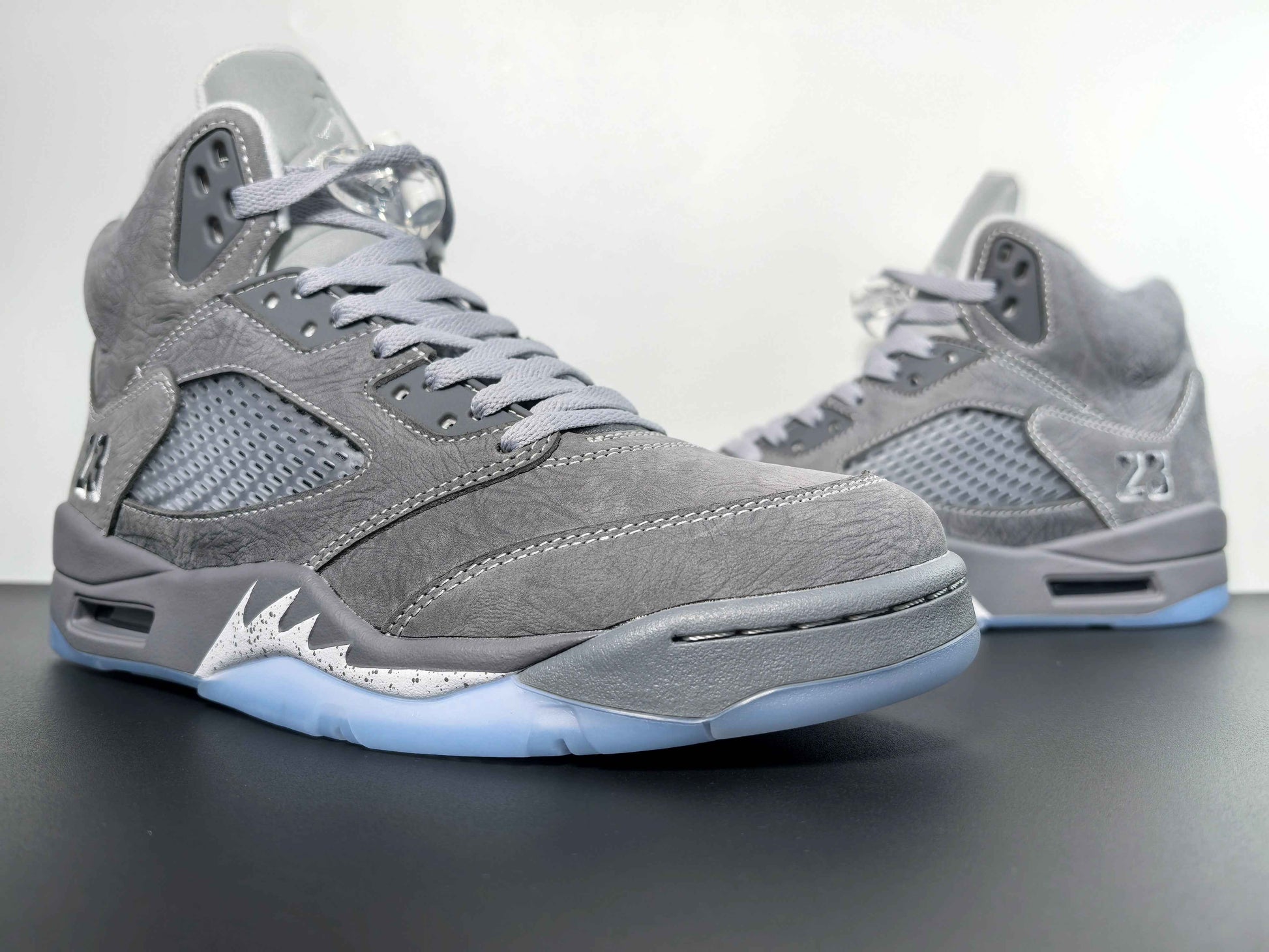 Air Jordan 5 “Wolf Grey”