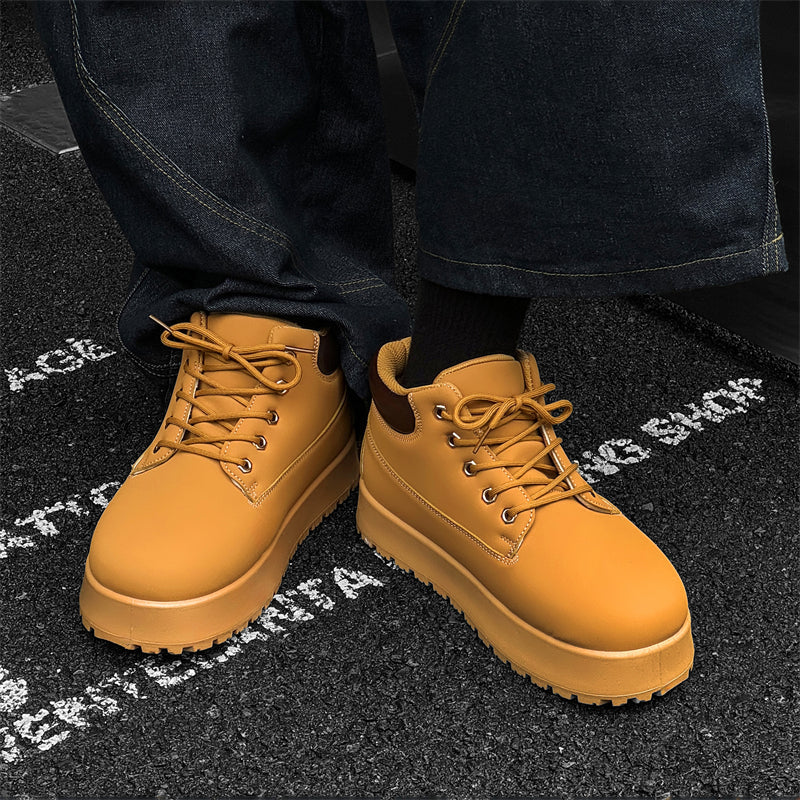 ‘Aurora Stride’ T84 Moon Boots - Luxuryurbanwear