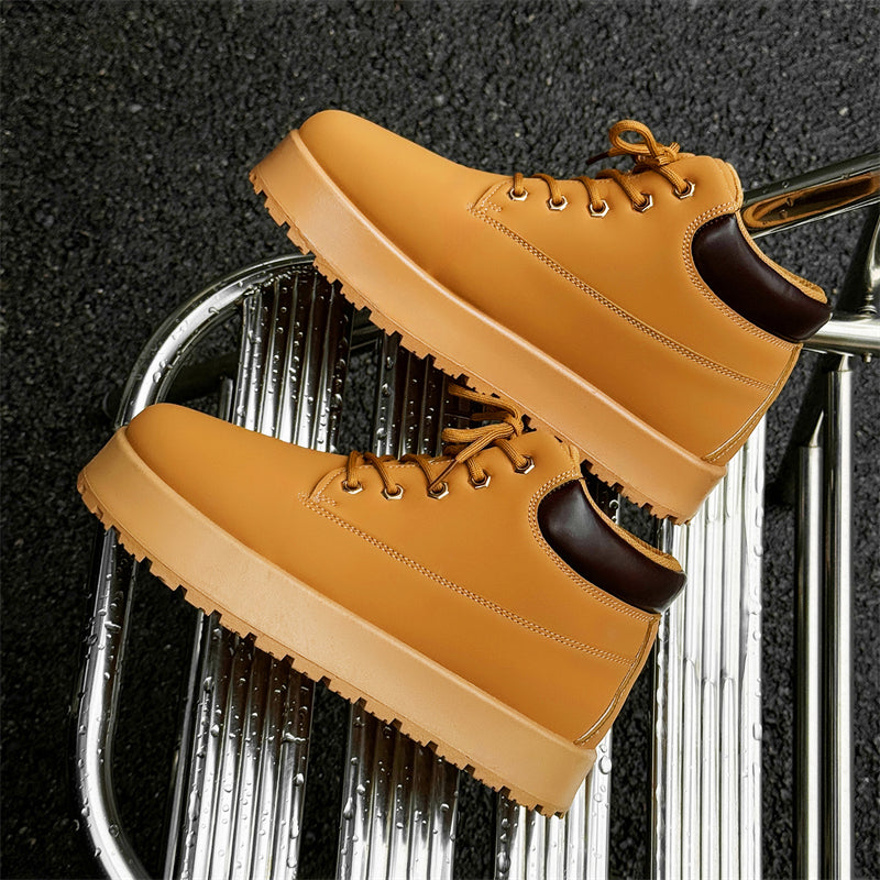 ‘Aurora Stride’ T84 Moon Boots - Luxuryurbanwear