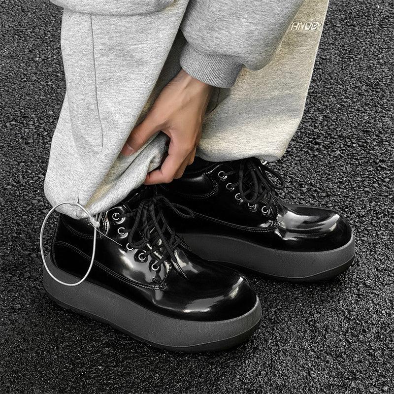 Neo Ground T84 Moon Boots - Luxuryurbanwear