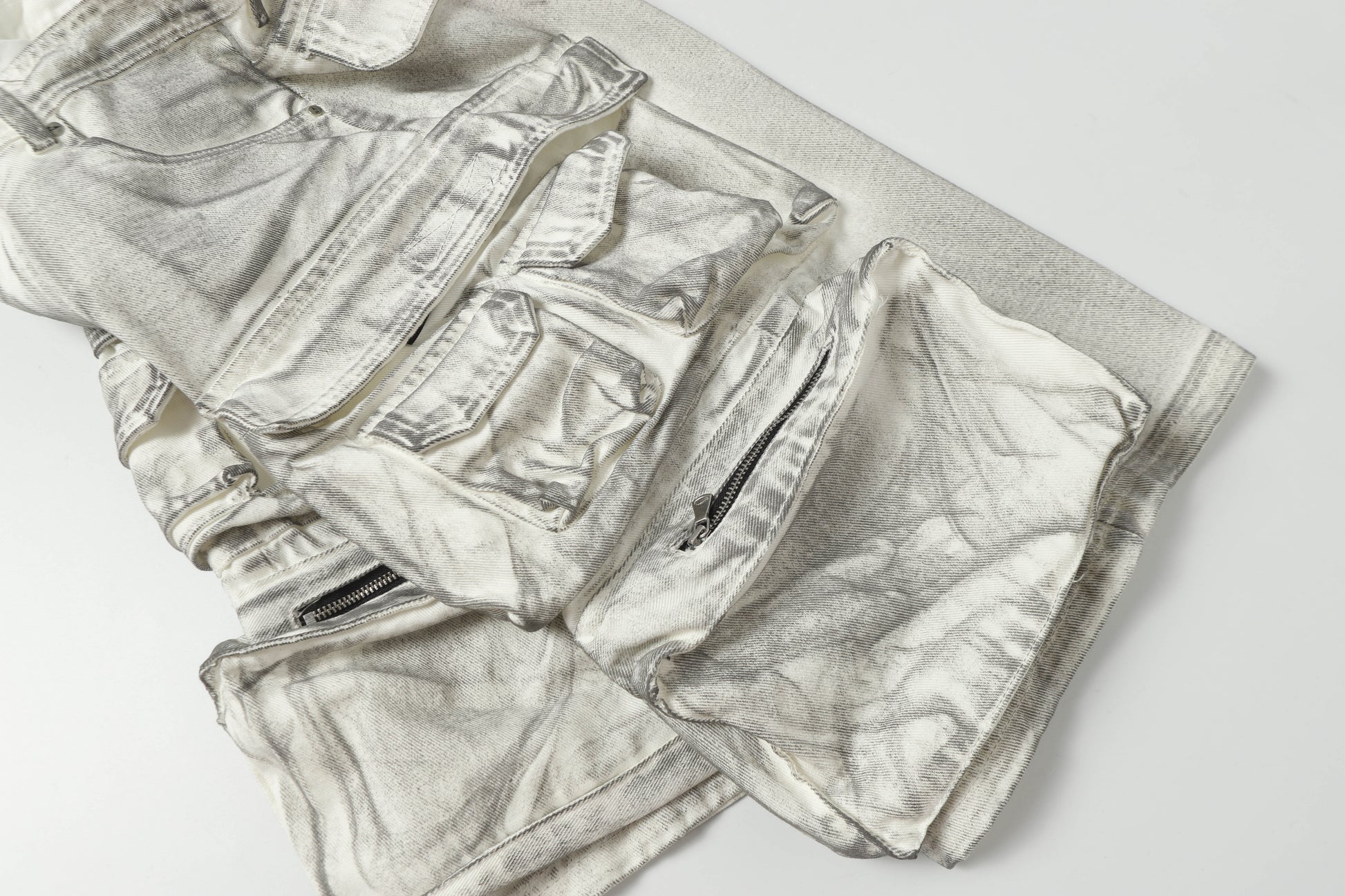 Multi-Pocket | Washed Cargo Shorts - Luxuryurbanwear