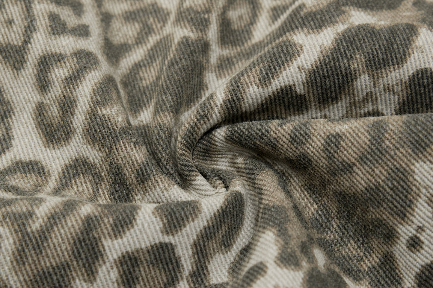 Leopard Print Baggy Jeans - Rockstar Aesthetic Streetwear Denim | LuxuryUrbanwear - Luxuryurbanwear