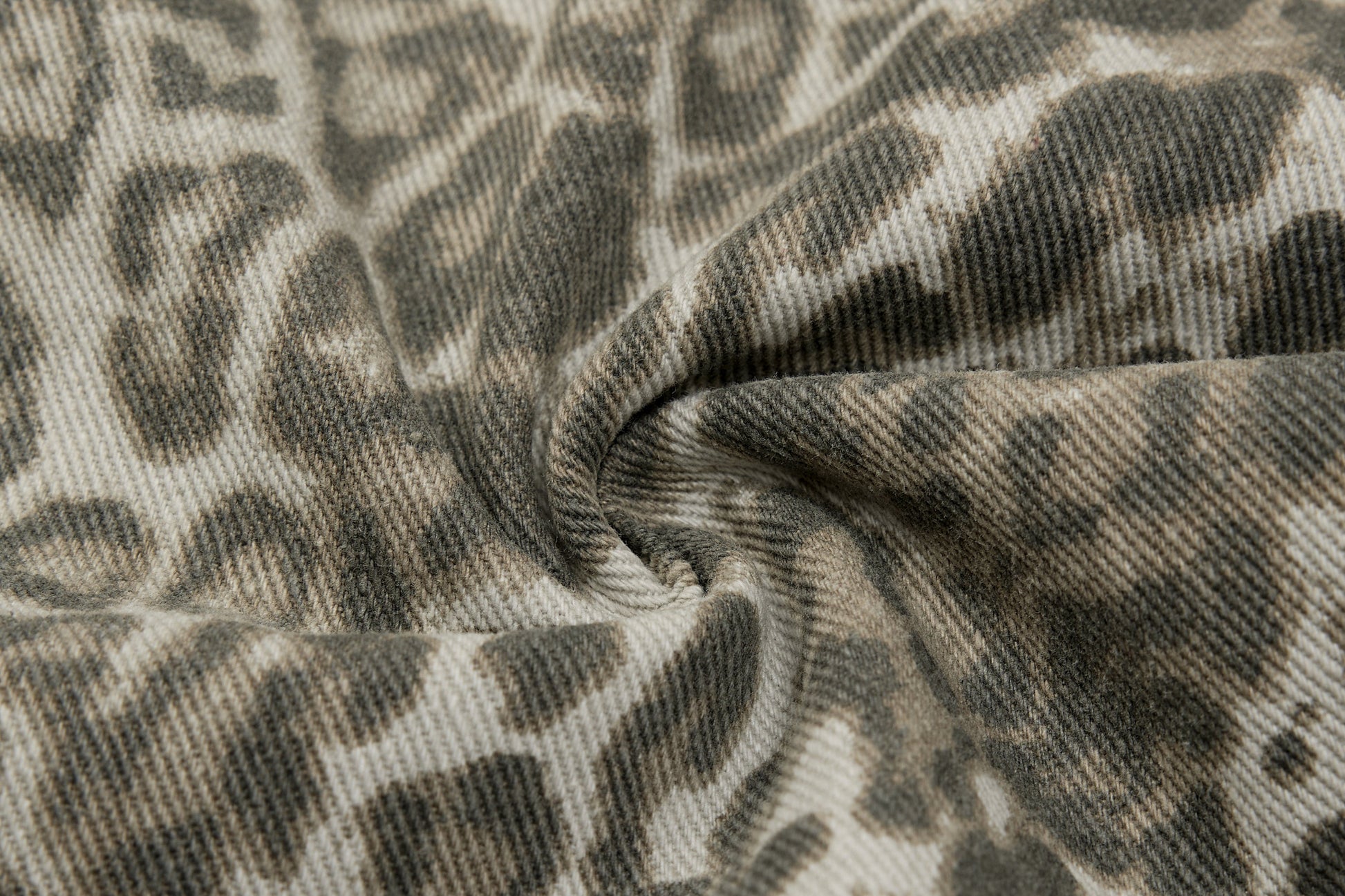 Leopard Print Baggy Jeans - Rockstar Aesthetic Streetwear Denim | LuxuryUrbanwear - Luxuryurbanwear