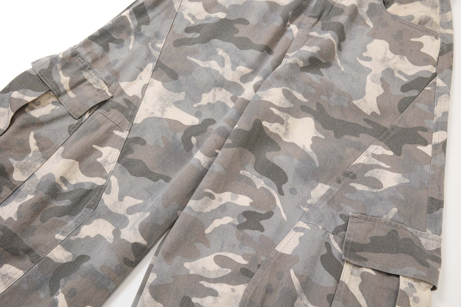 Tactical Camo Baggy Jeans - Gorpcore Utility Streetwear | LuxuryUrbanwear - Luxuryurbanwear