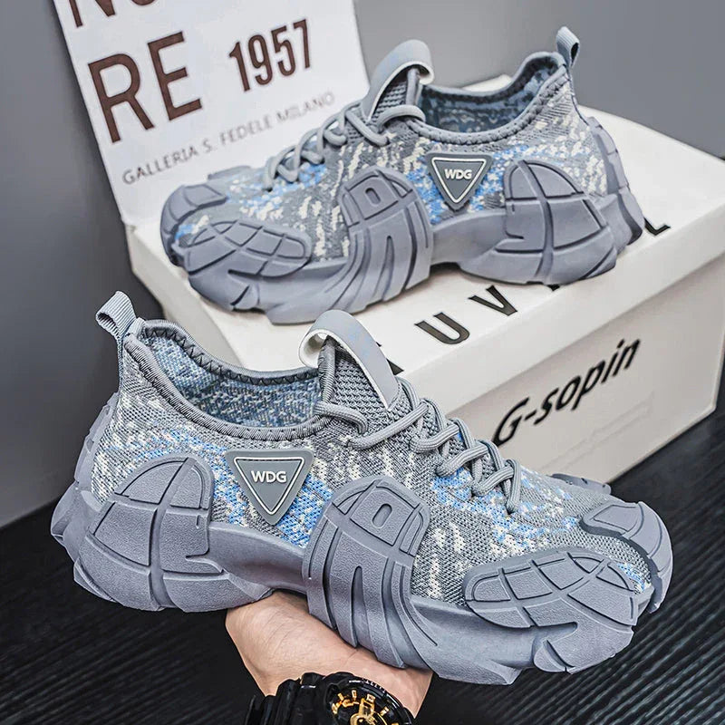 Metro Pace T84 Sneakers - Luxuryurbanwear