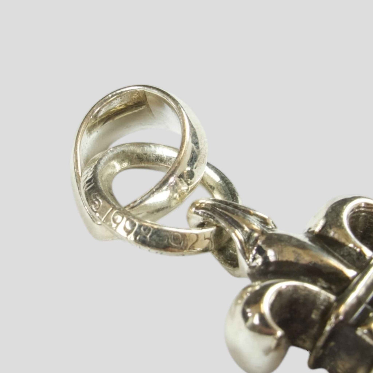 Chrome Hearts Fleur Pendant in Silver