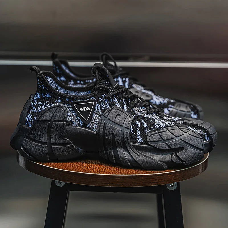 Metro Pace T84 Sneakers - Luxuryurbanwear