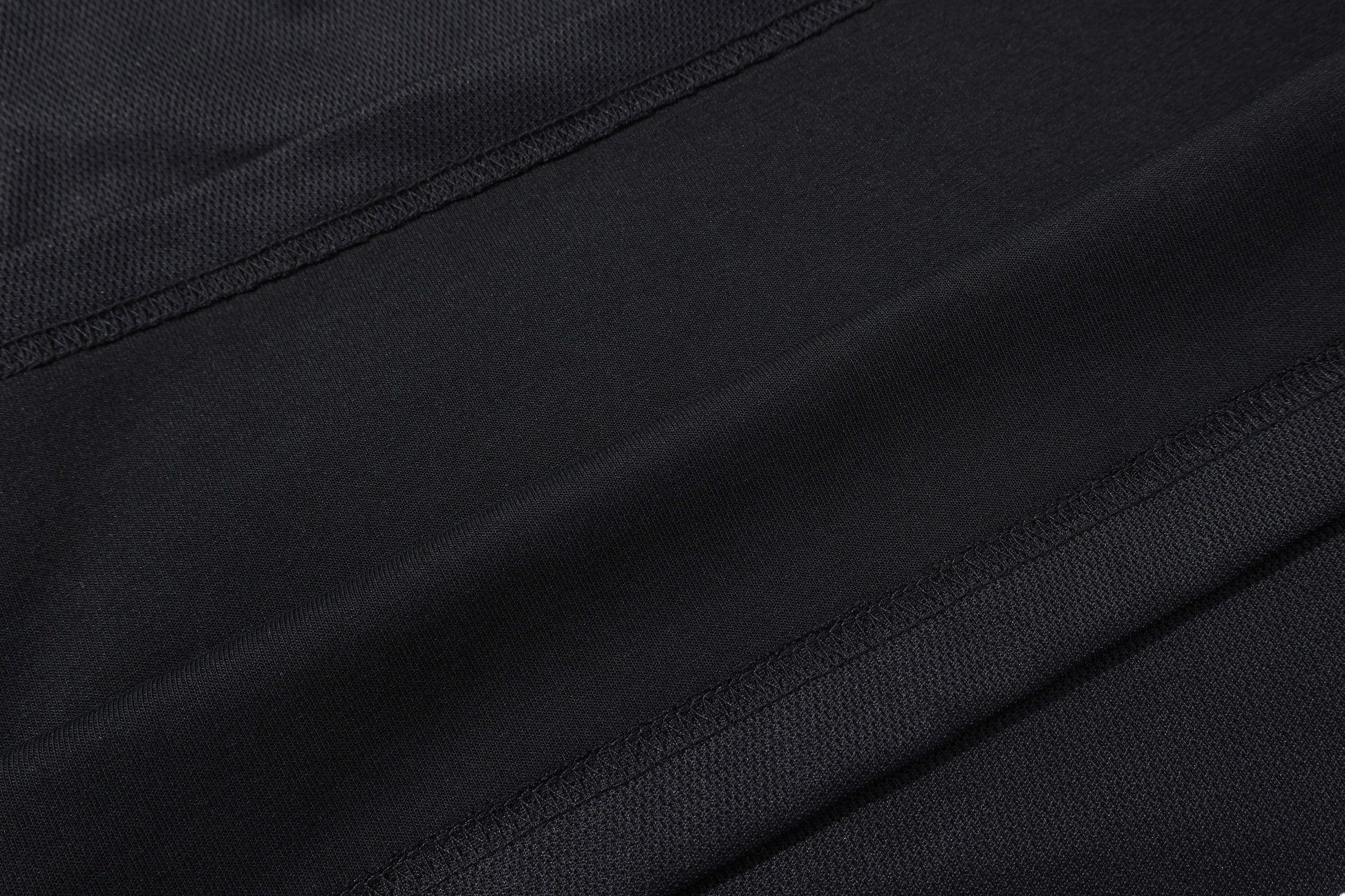 REMARKABLE 01 | Layered T-shirt - Luxuryurbanwear