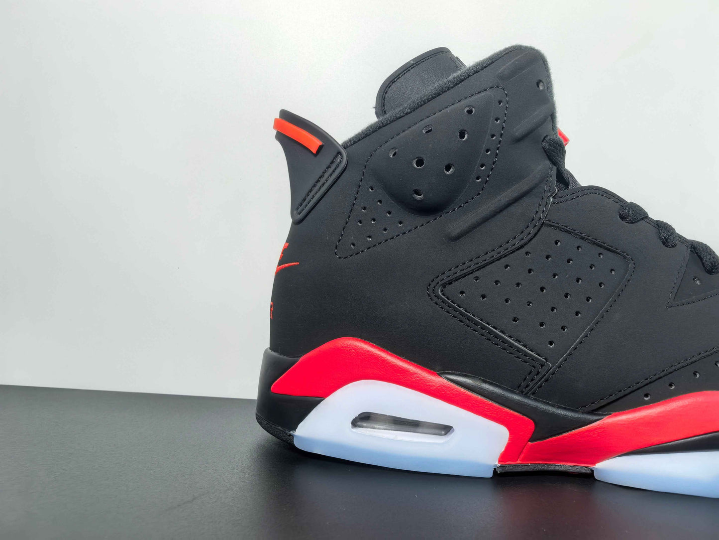 Air Jordan 6 "Infrared"