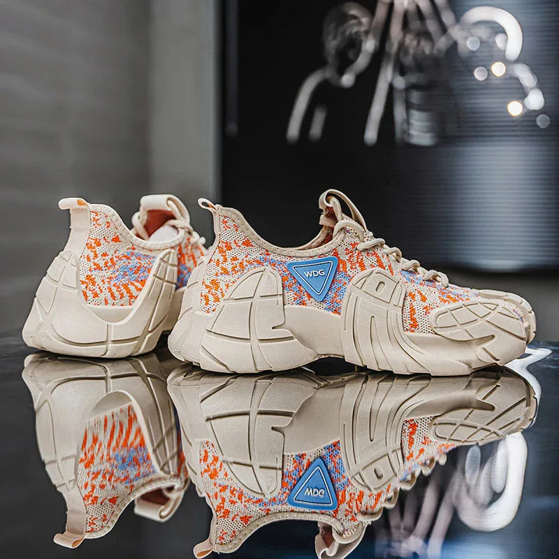 Metro Pace T84 Sneakers - Luxuryurbanwear