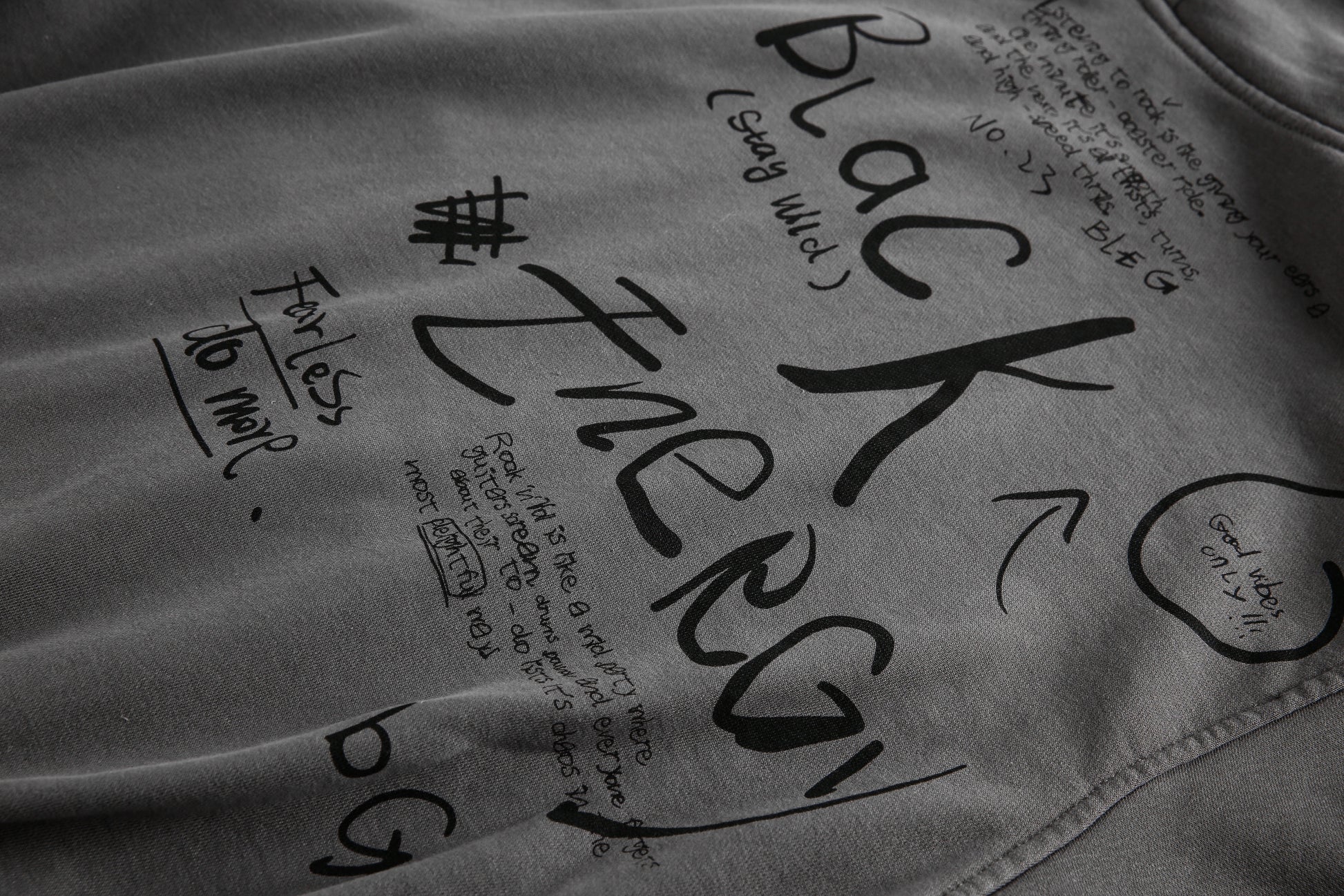 Portrait Graphic | Zip-Up Hoodie - Luxuryurbanwear