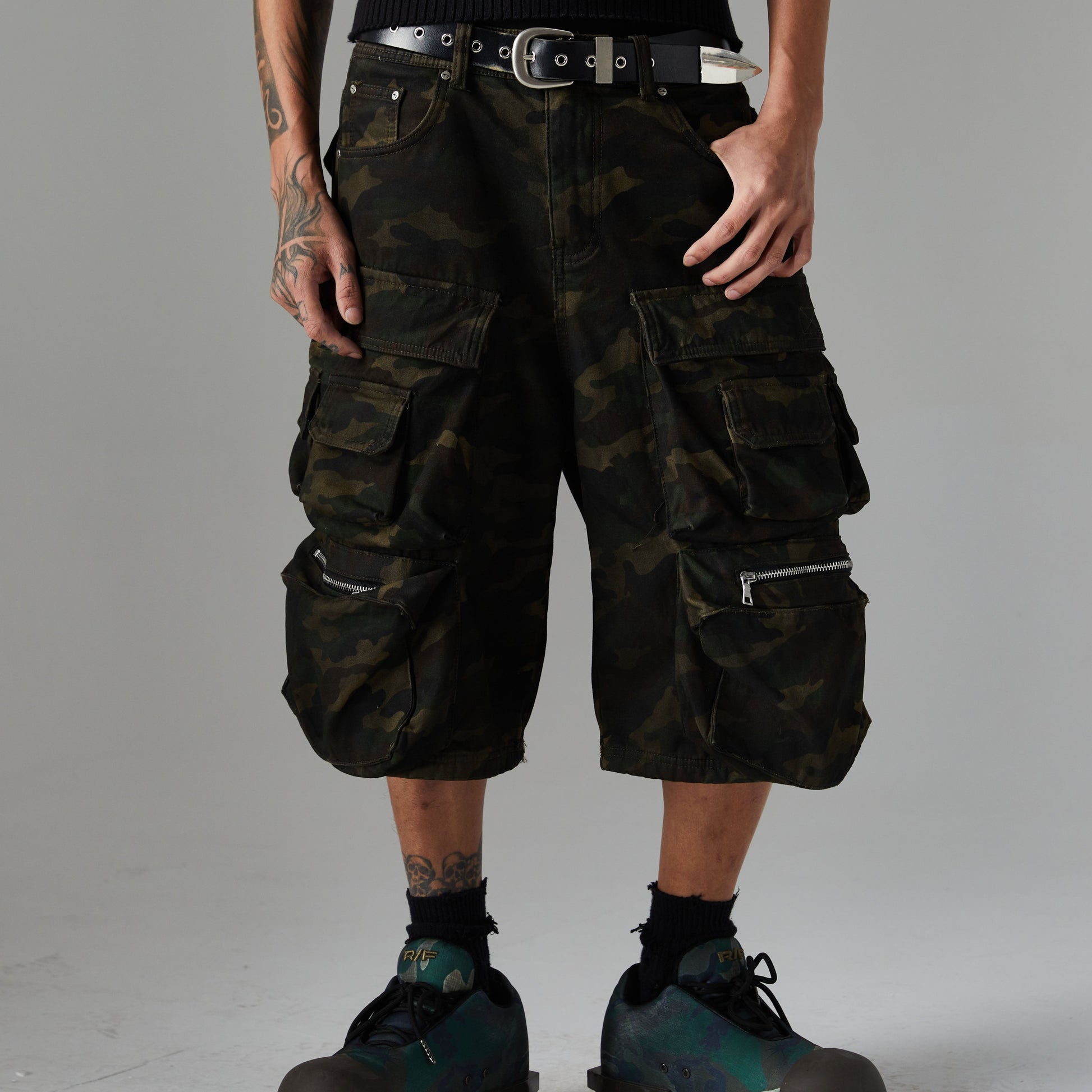 Multi-Pocket | Camouflage Cargo Shorts - Luxuryurbanwear