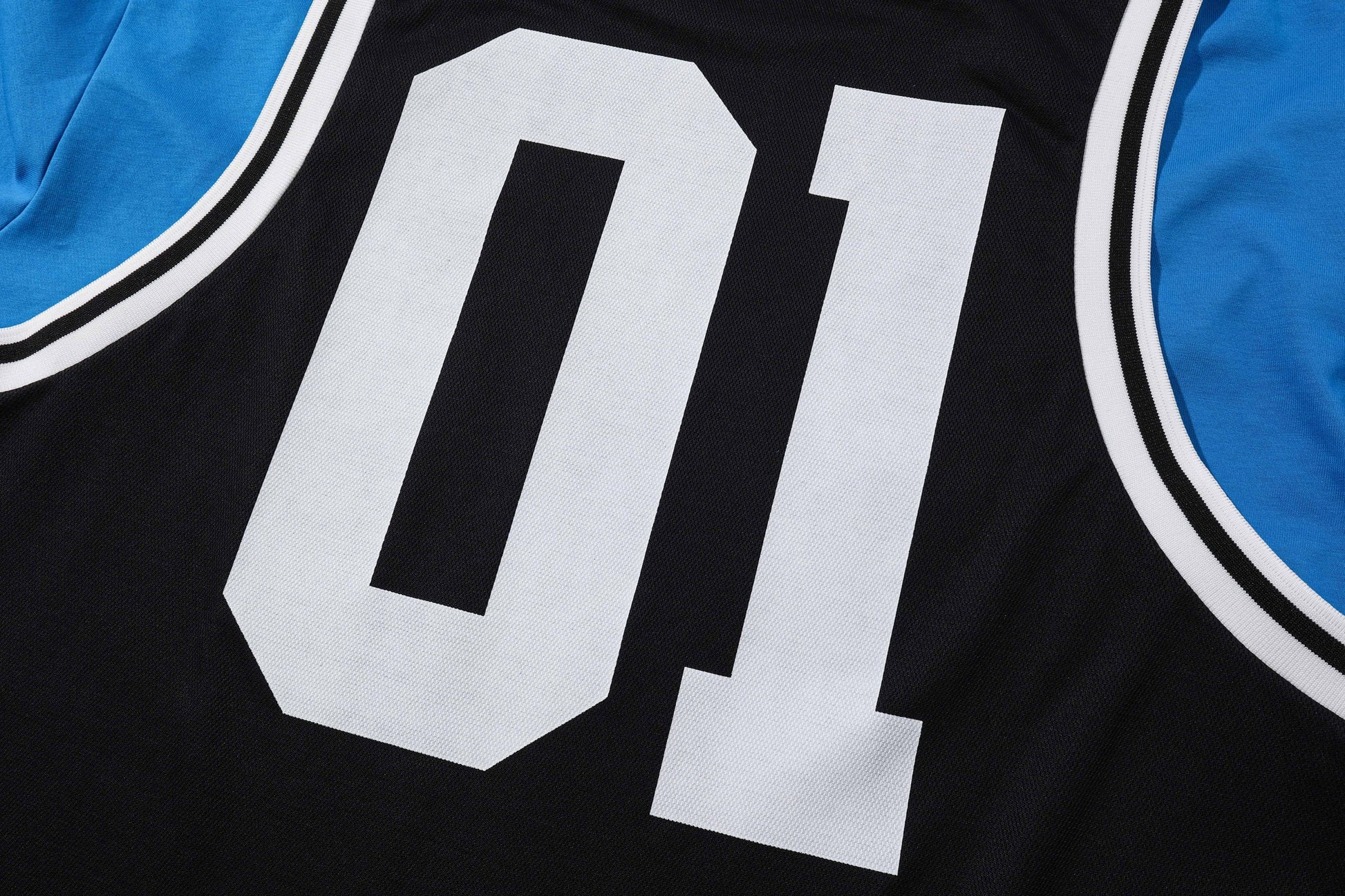 REMARKABLE 01 | Layered T-shirt - Luxuryurbanwear