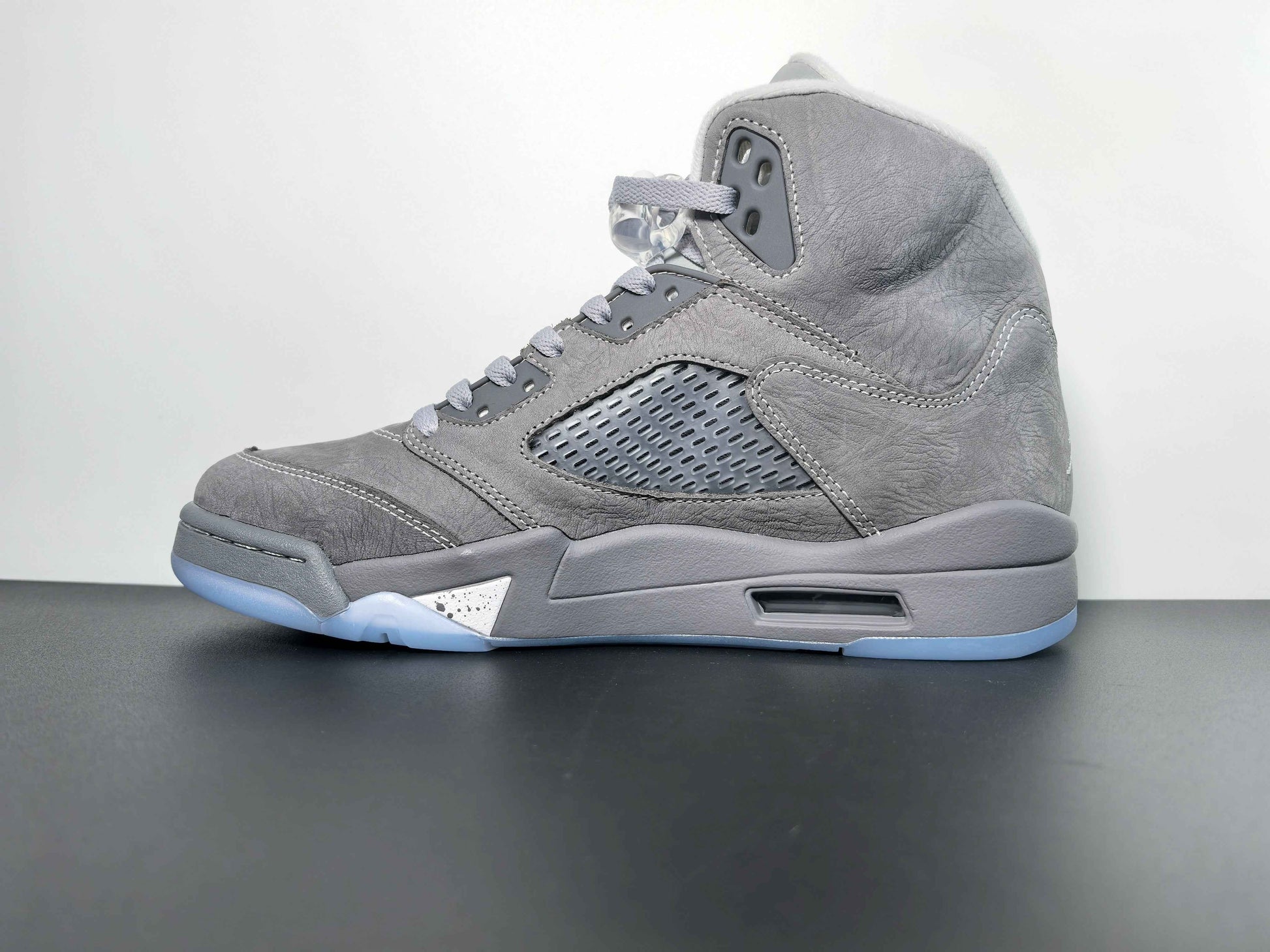Air Jordan 5 “Wolf Grey”