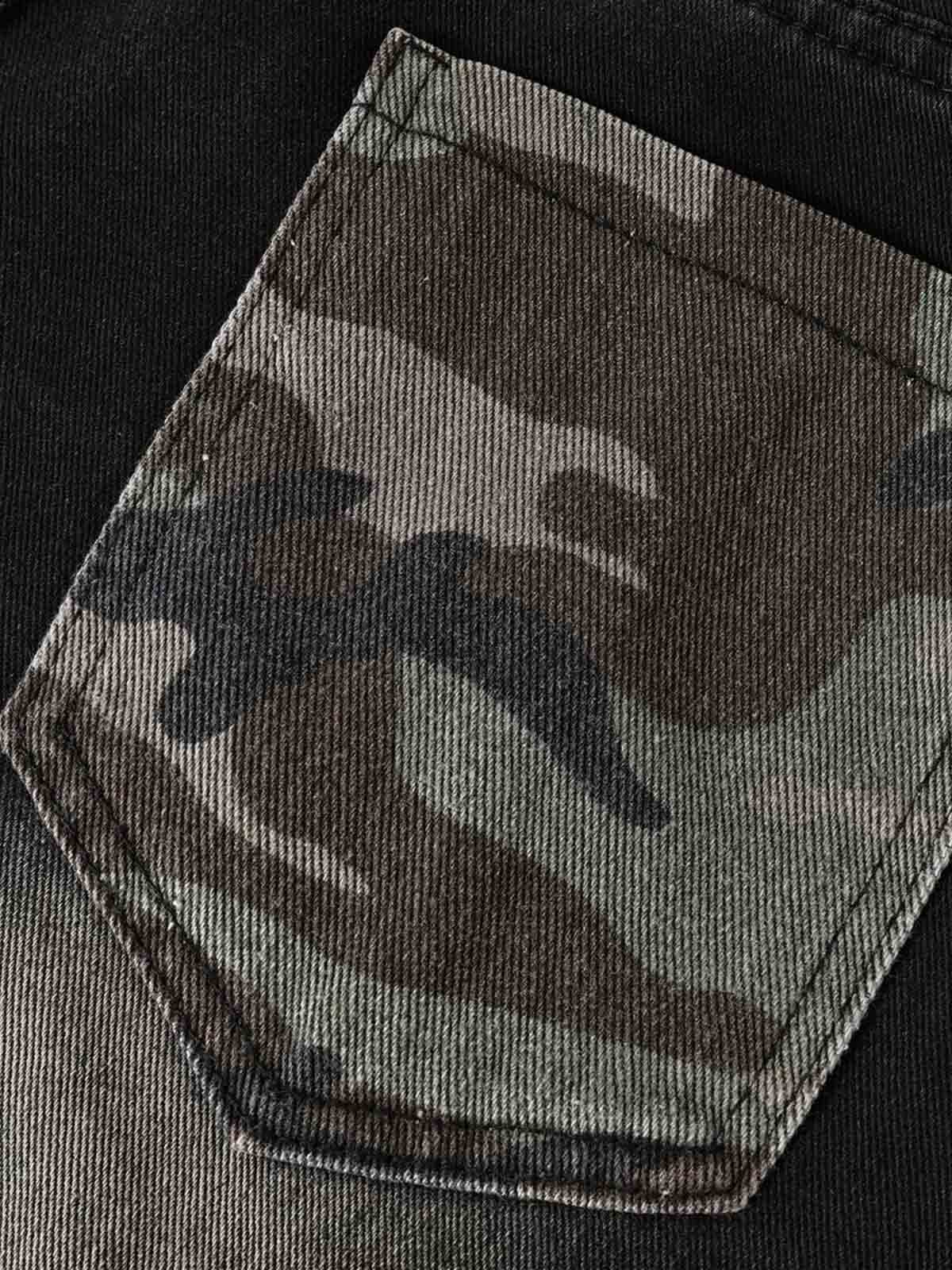 Butterfly Spray Graphic Camo Pocket Barrel Jeans - Luxuryurbanwear