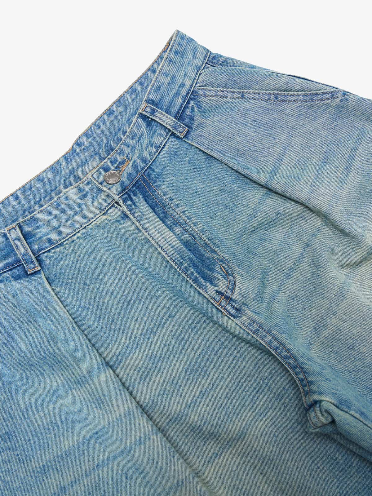Vintage Light-Wash Pleated Barrel Jeans - Luxuryurbanwear