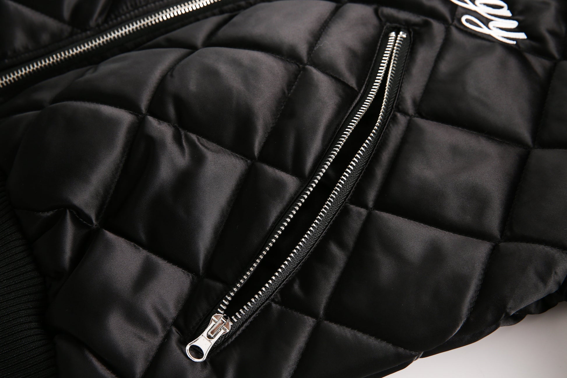 Pearl Lettered | Quilted Padded Jacket - Luxuryurbanwear