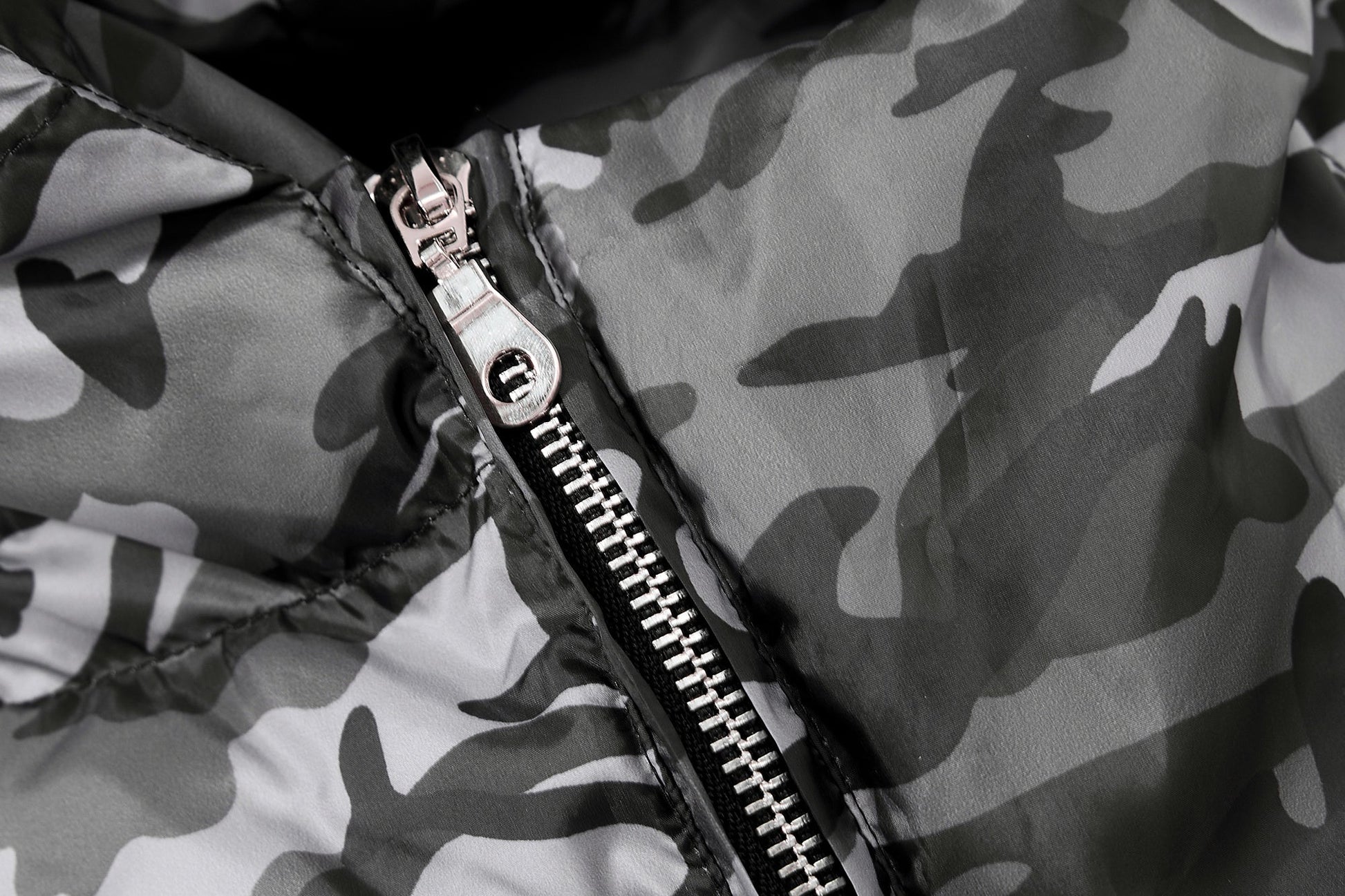 Camo Panel | Short Puffer Jacket - Luxuryurbanwear