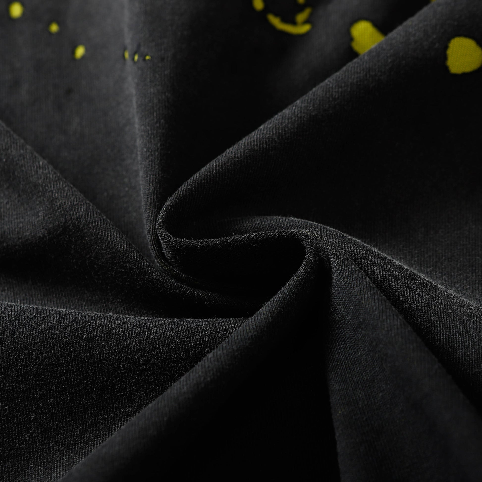 Splatter Graphic | Black T-Shirt - Luxuryurbanwear