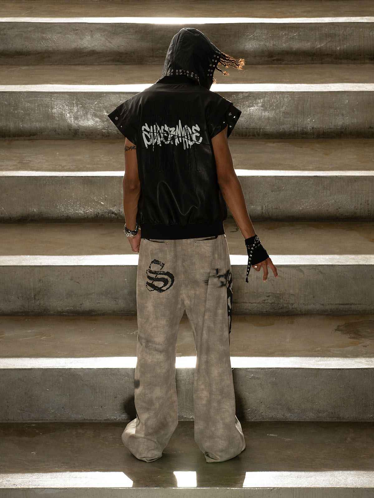 Thorn Destruction Frame Pattern Leather Vest