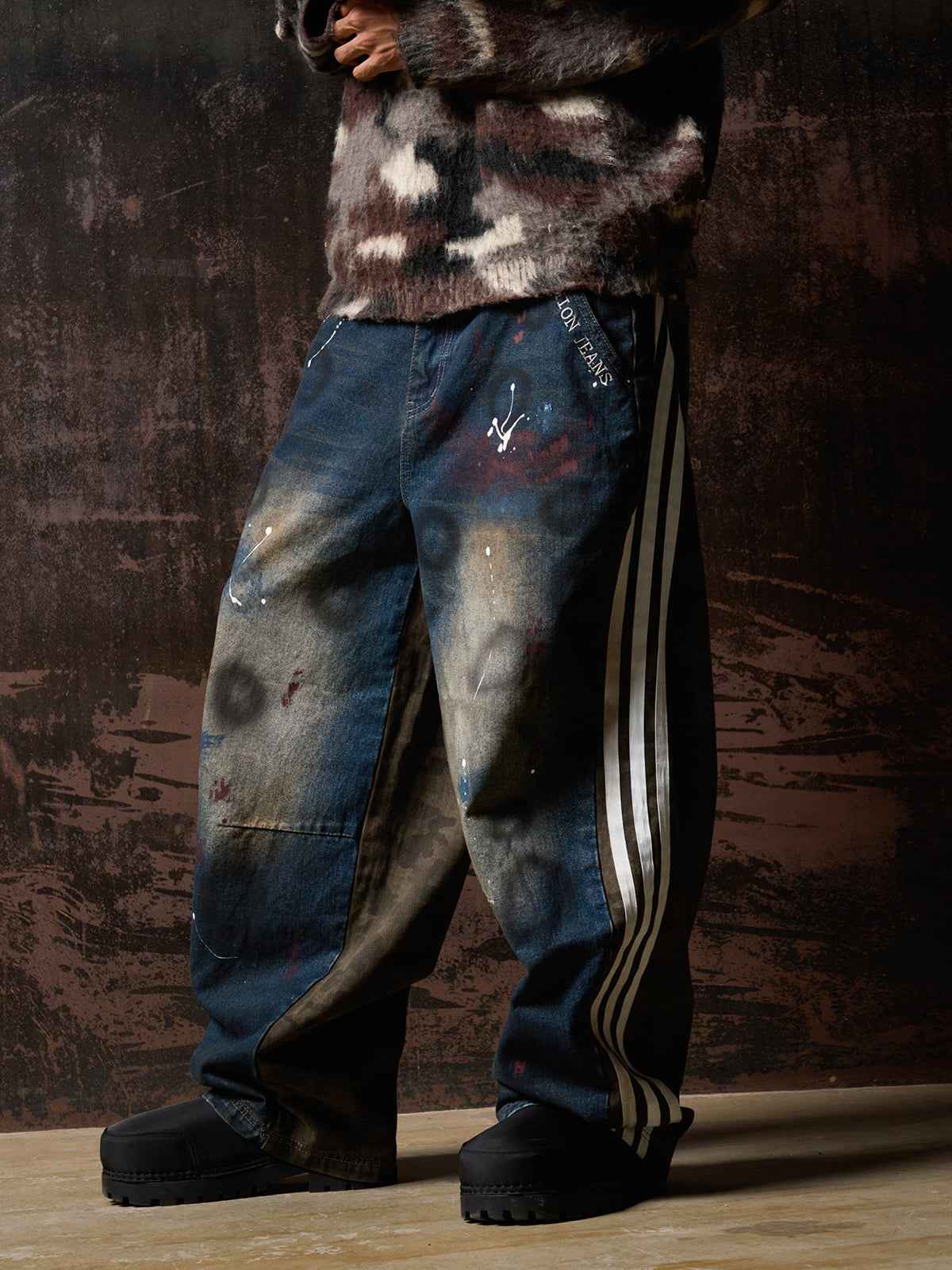 Washed Stripe Patchwork Totem Print Baggy Jeans