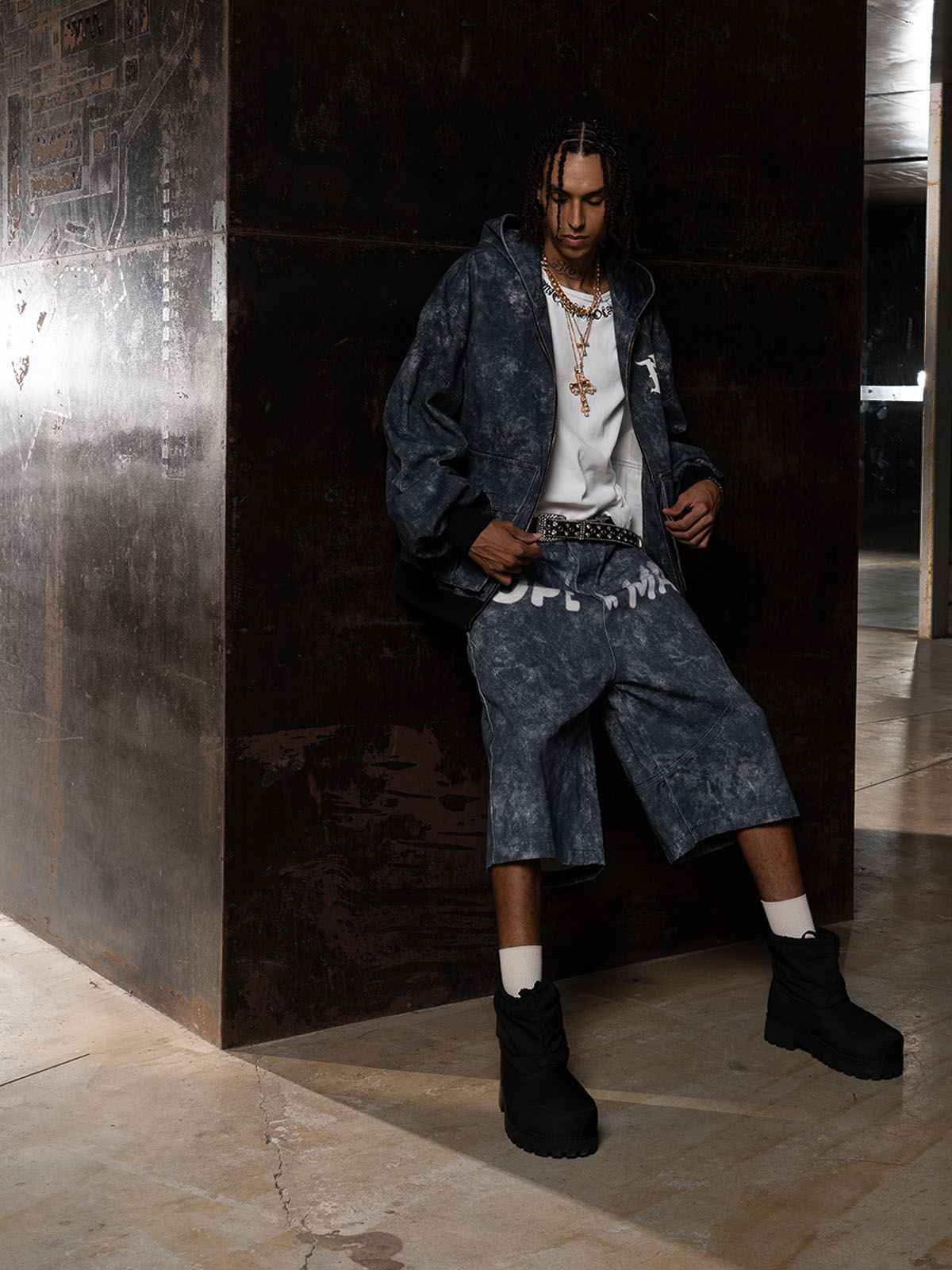 Original Oversized Denim Hoodie And Shorts Set - 2583