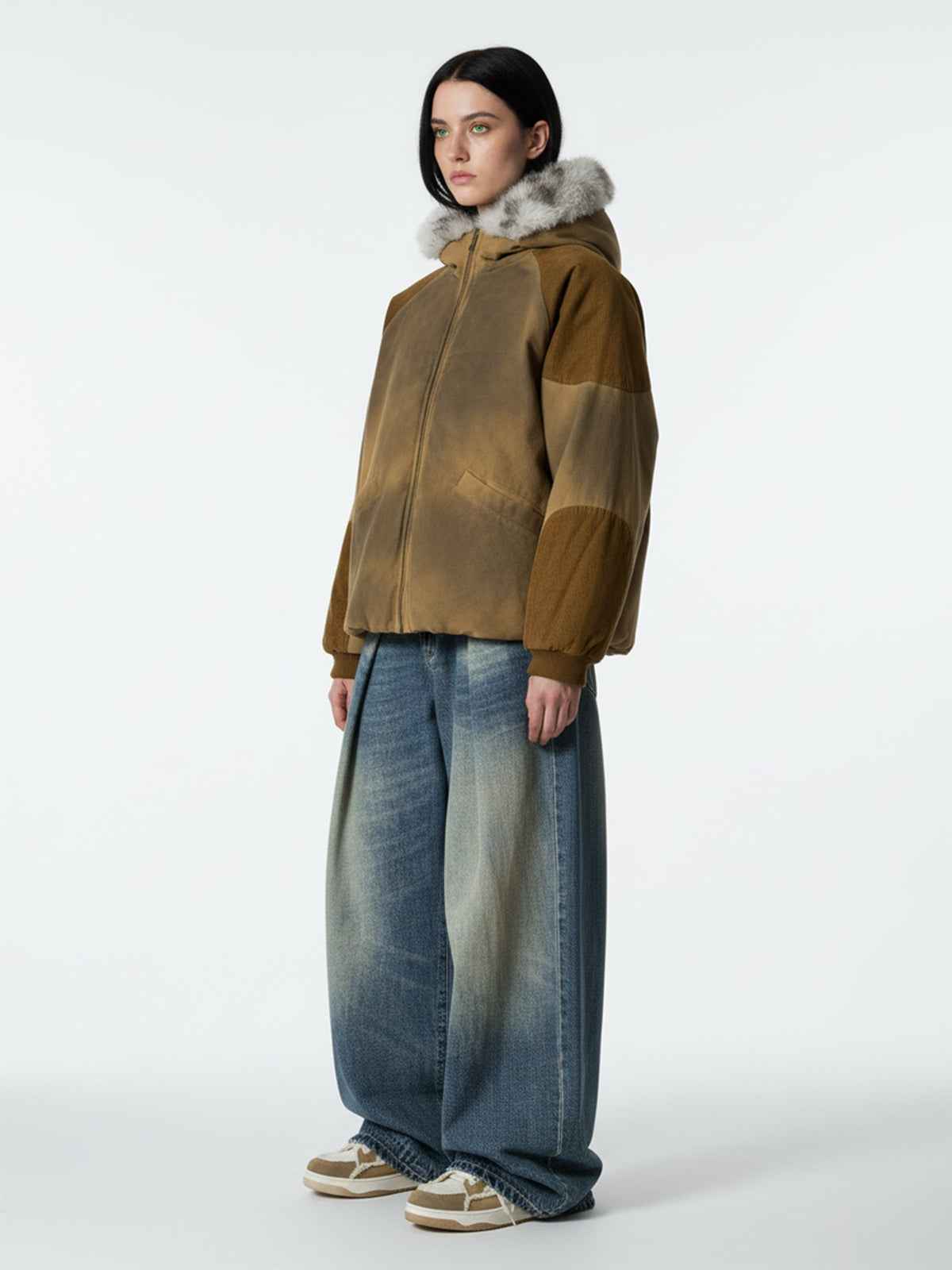 Vintage Washed Pleated Wide-Leg Jeans
