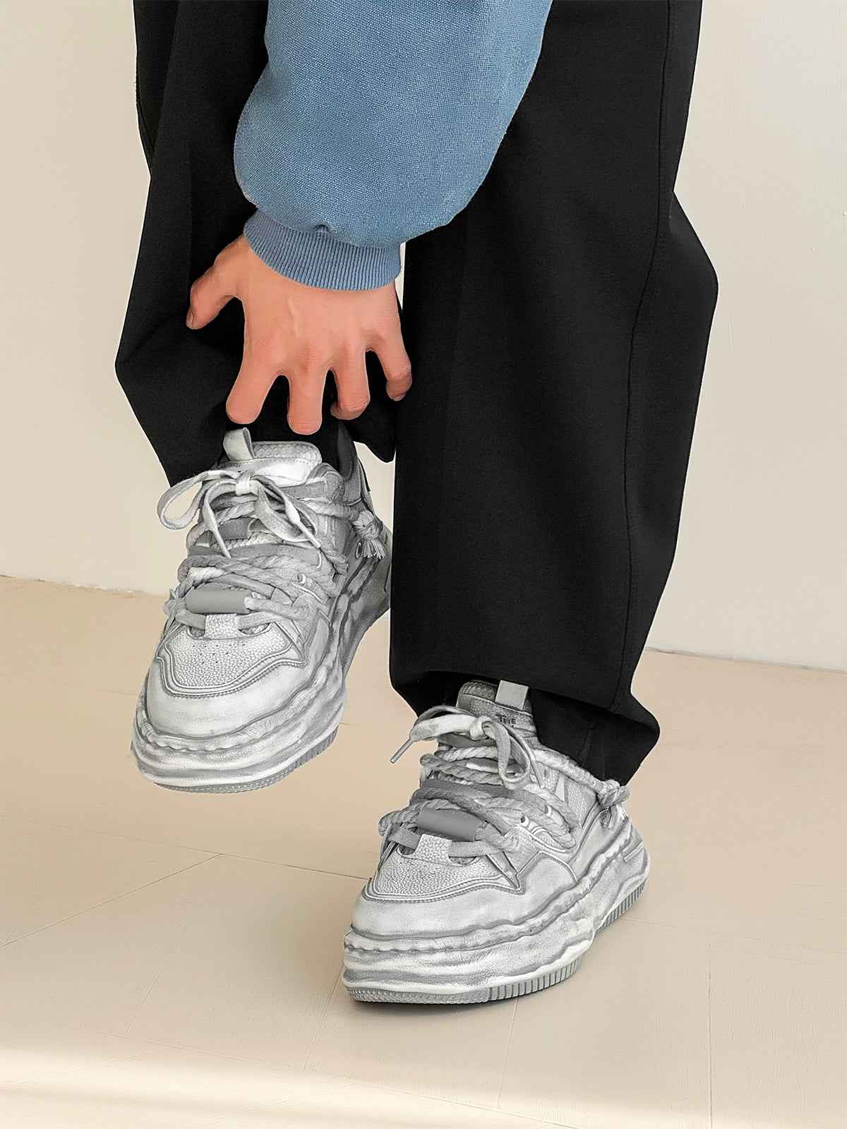 Deconstructed Distressed Chunky Street Sneakers - 2521