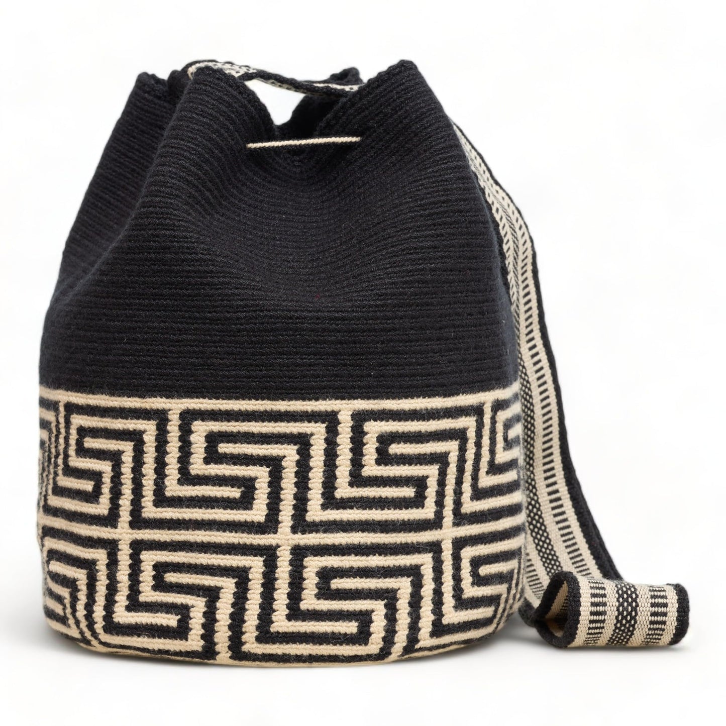 MEDIUM Wayuu Mochila Bag For Women original bolsa tejida colombiana authentic crochet pattern Gift from Colombia | AUTHENTIC WAYUU