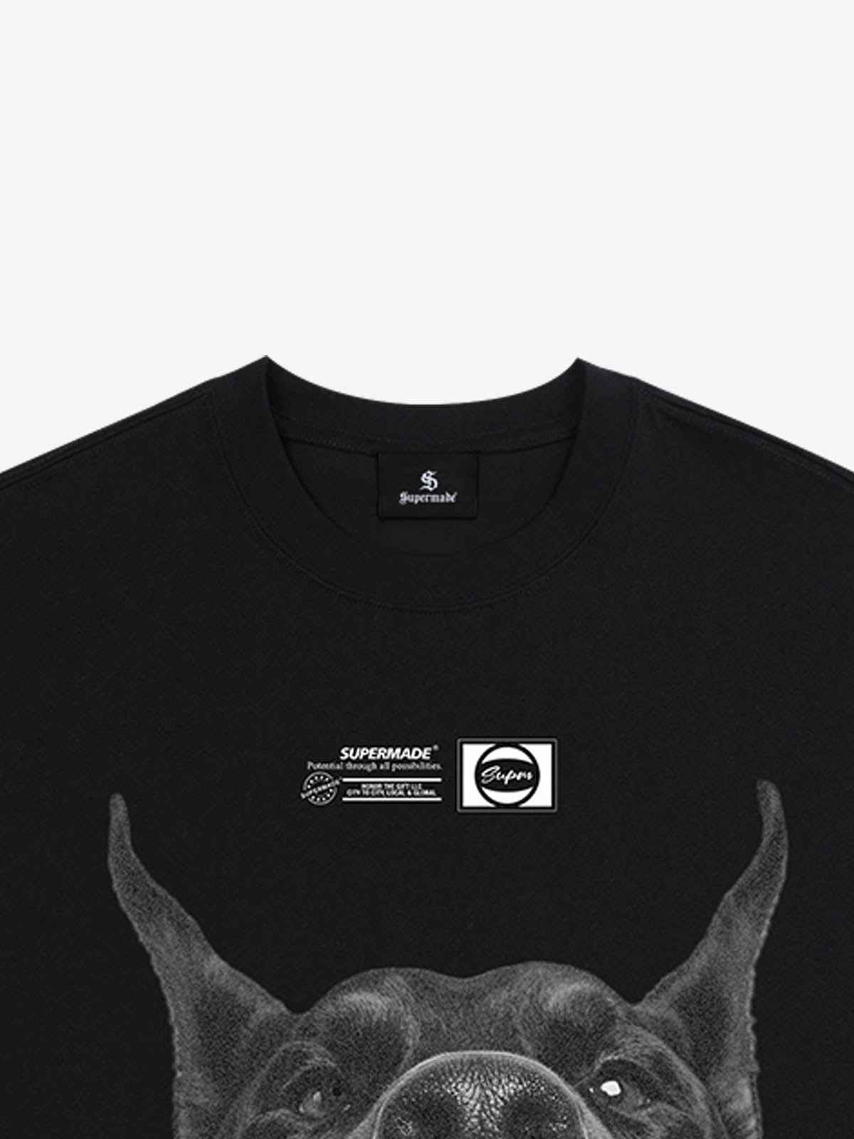 Snarling Doberman Graphic T-Shirt