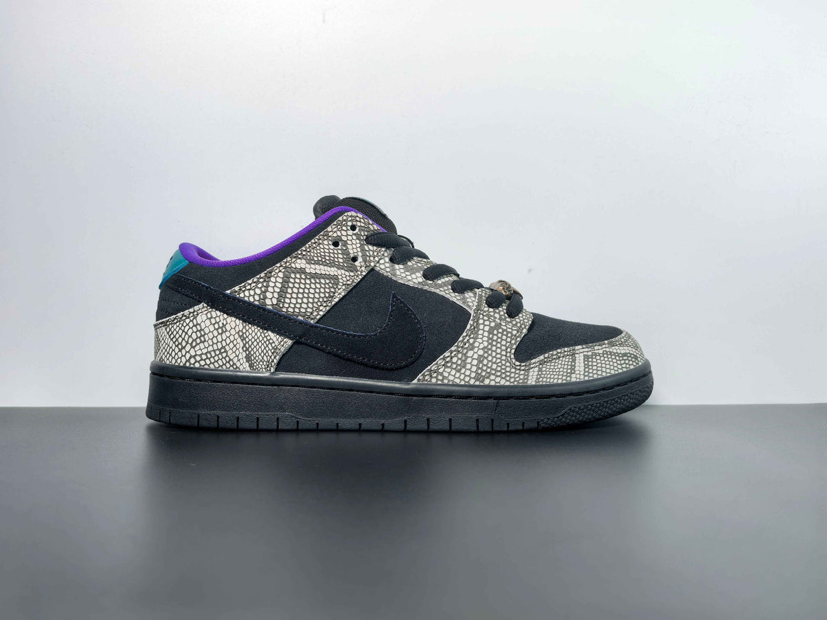 Nike × Dashawn Jordan Dunk SB DUNK LOW