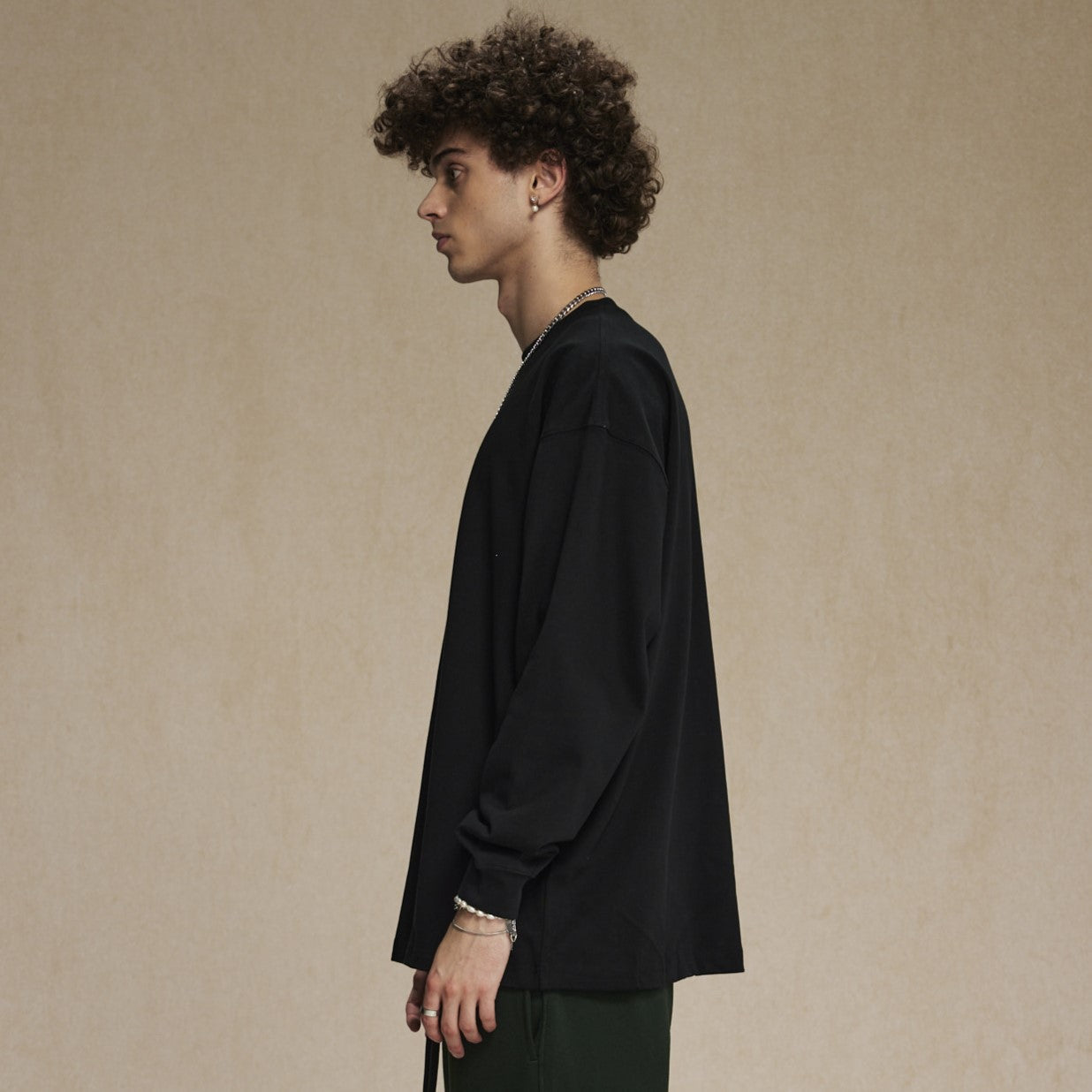 Classic Minimalist | Long Sleeve T-Shirt - Luxuryurbanwear