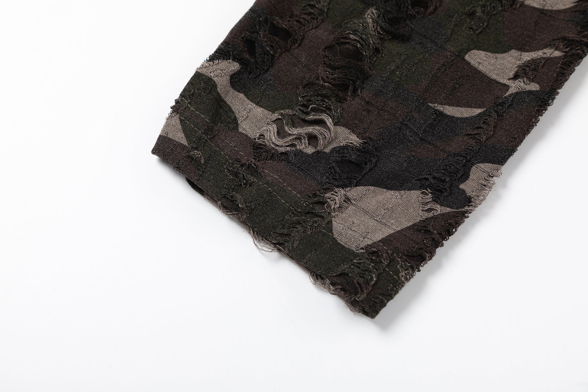 Camo Layered 72 Print | Vintage Sweatshirt - Luxuryurbanwear