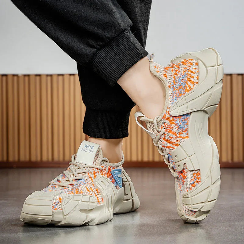 Metro Pace T84 Sneakers - Luxuryurbanwear