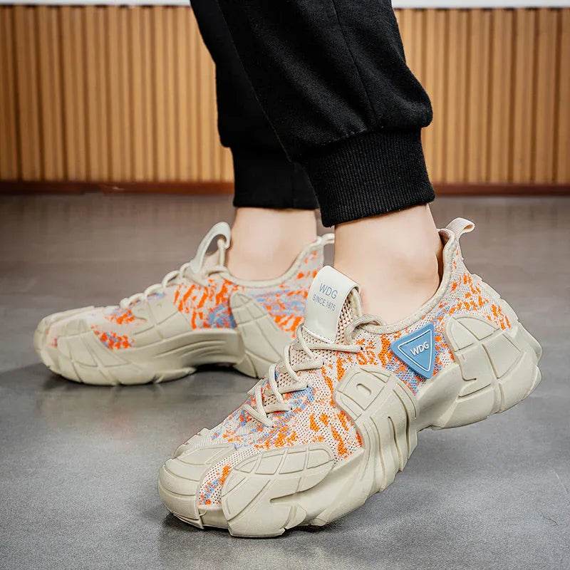 Metro Pace T84 Sneakers - Luxuryurbanwear