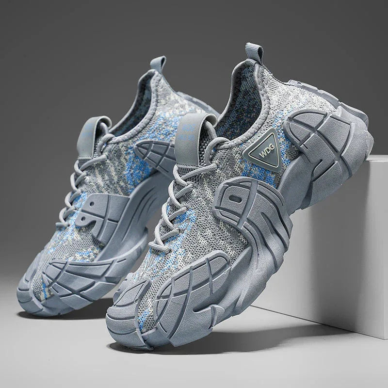 Metro Pace T84 Sneakers - Luxuryurbanwear