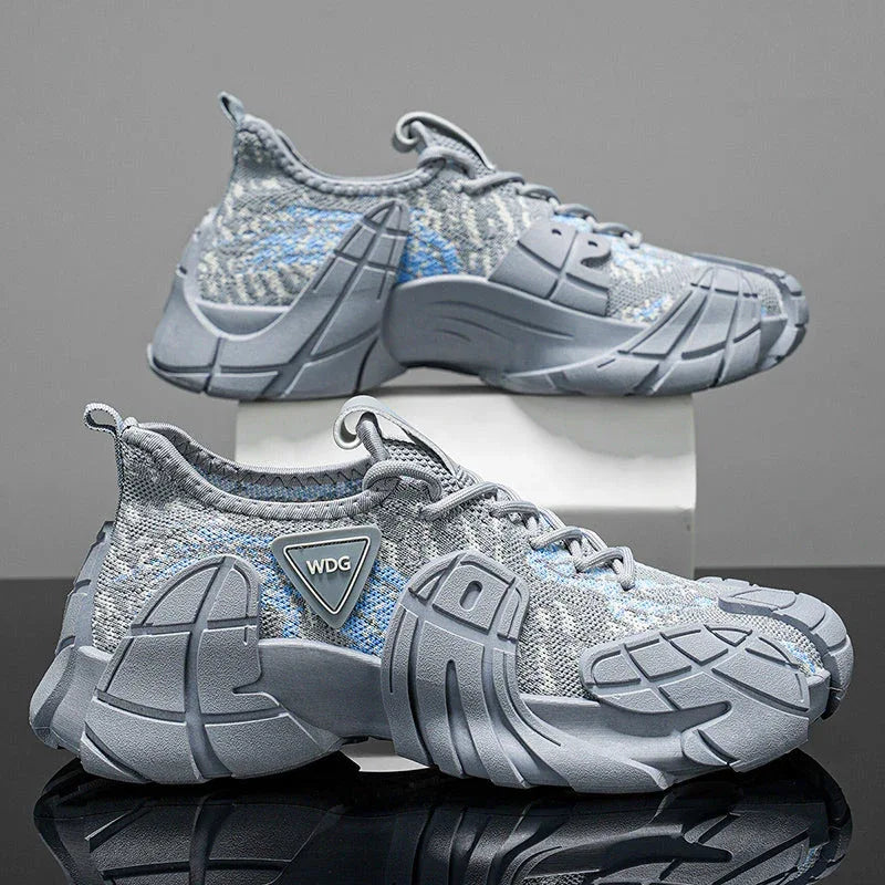 Metro Pace T84 Sneakers - Luxuryurbanwear