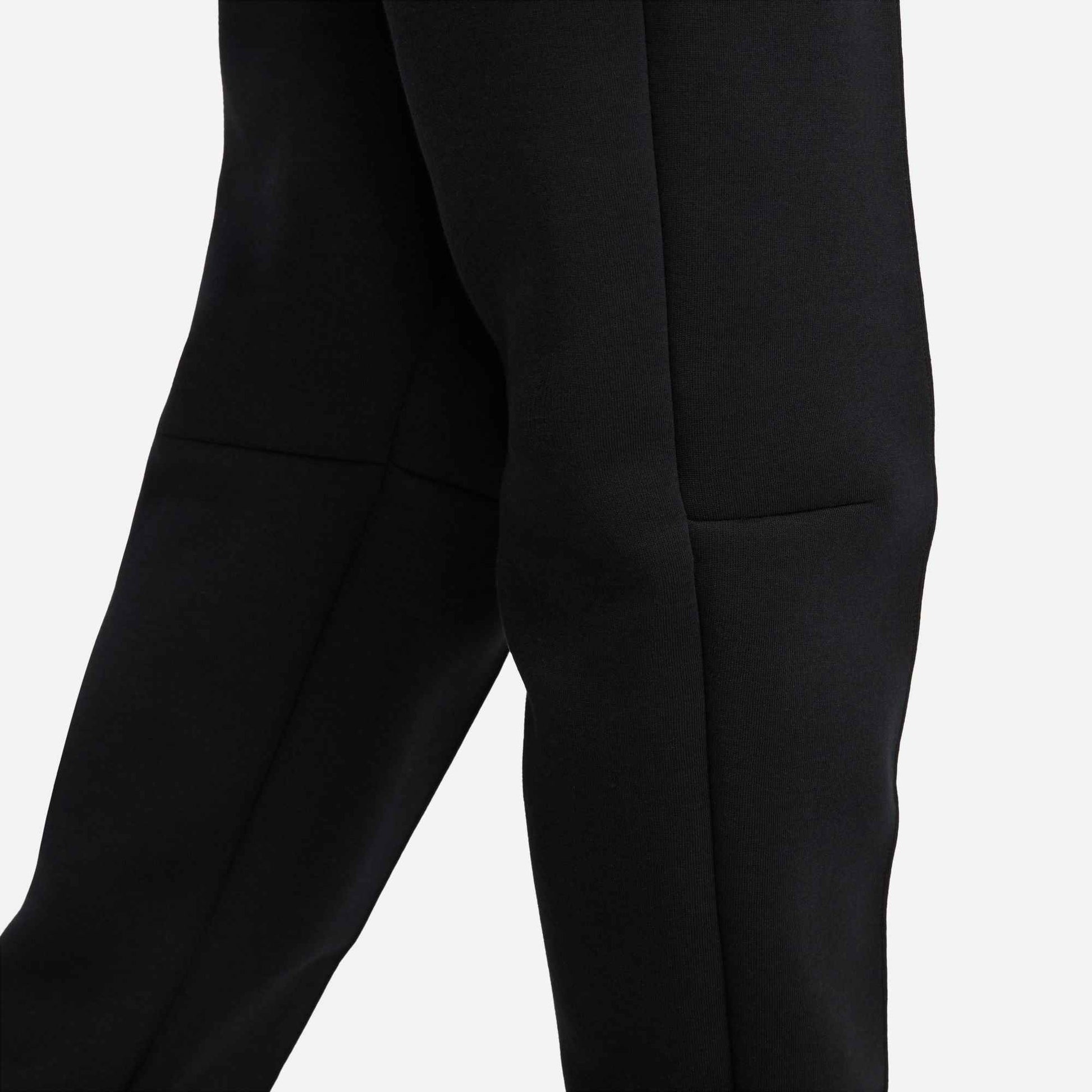 Nike Womens Sportswear Tech Fleece Windrunner - Black