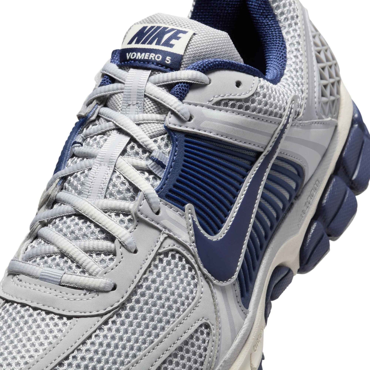 Nike Mens Zoom Vomero 5 - Wolf Grey