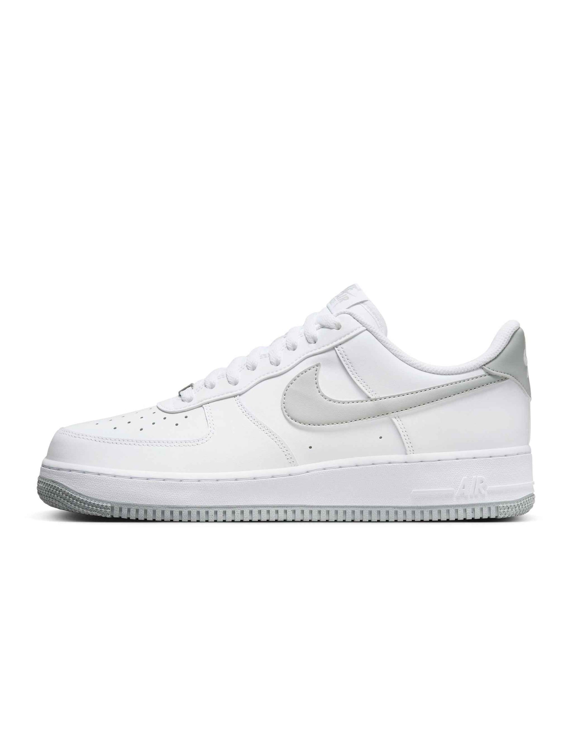 Nike Mens Air Force 1 '07 - White/Light Smoke Grey