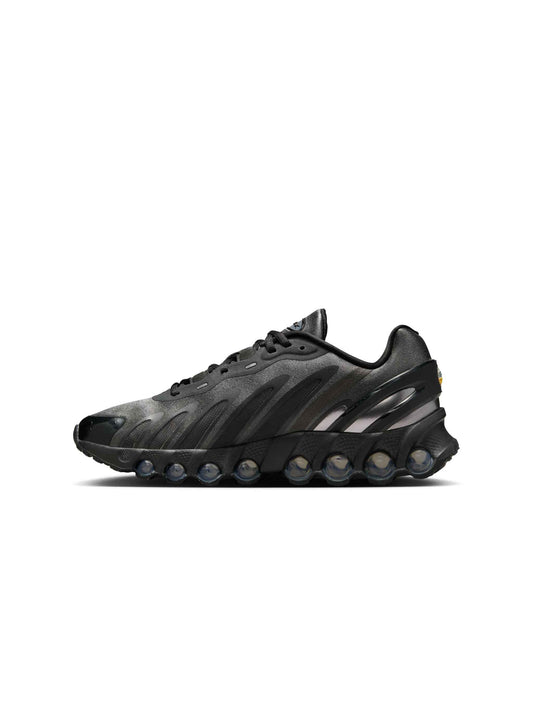 Nike Women's Air Max Dn8 - Black