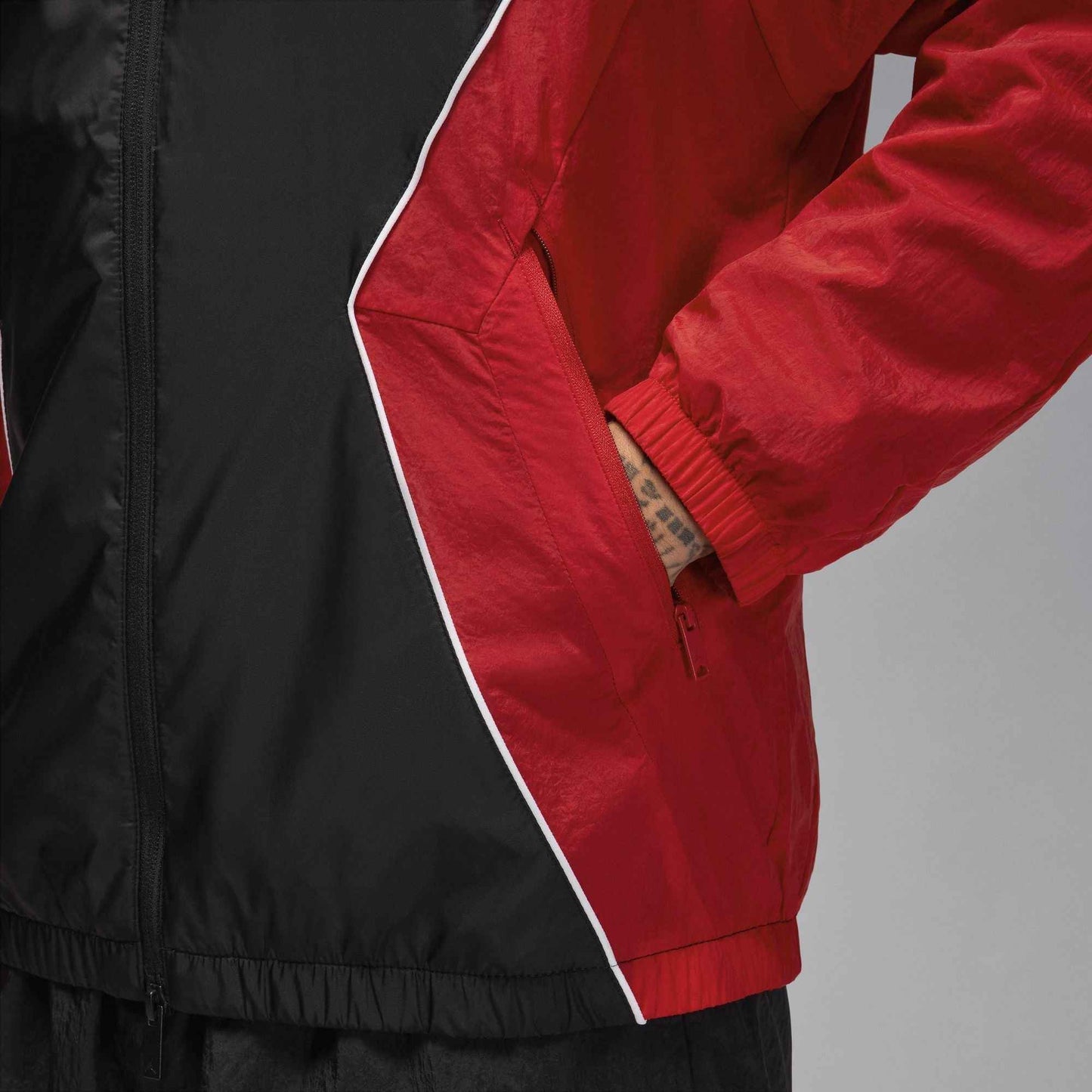 Air Jordan Mens Brooklyn Draft Jacket - Black/Red