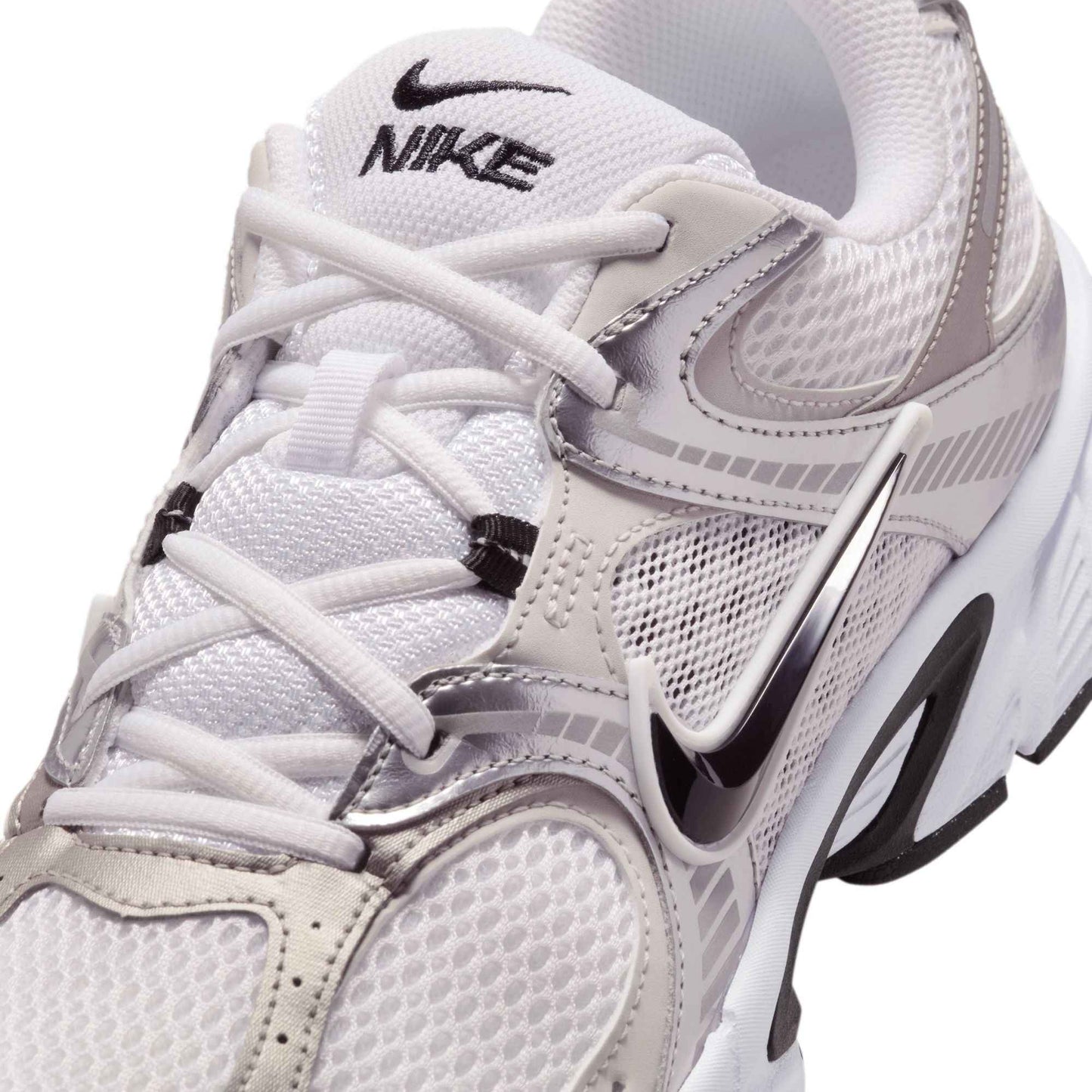 Nike Mens V5 RNR - White
