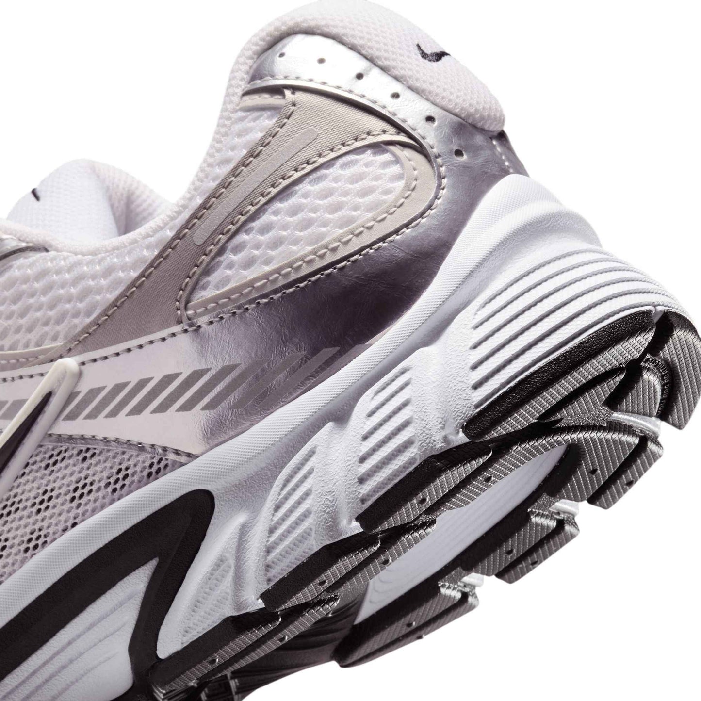 Nike Mens V5 RNR - White