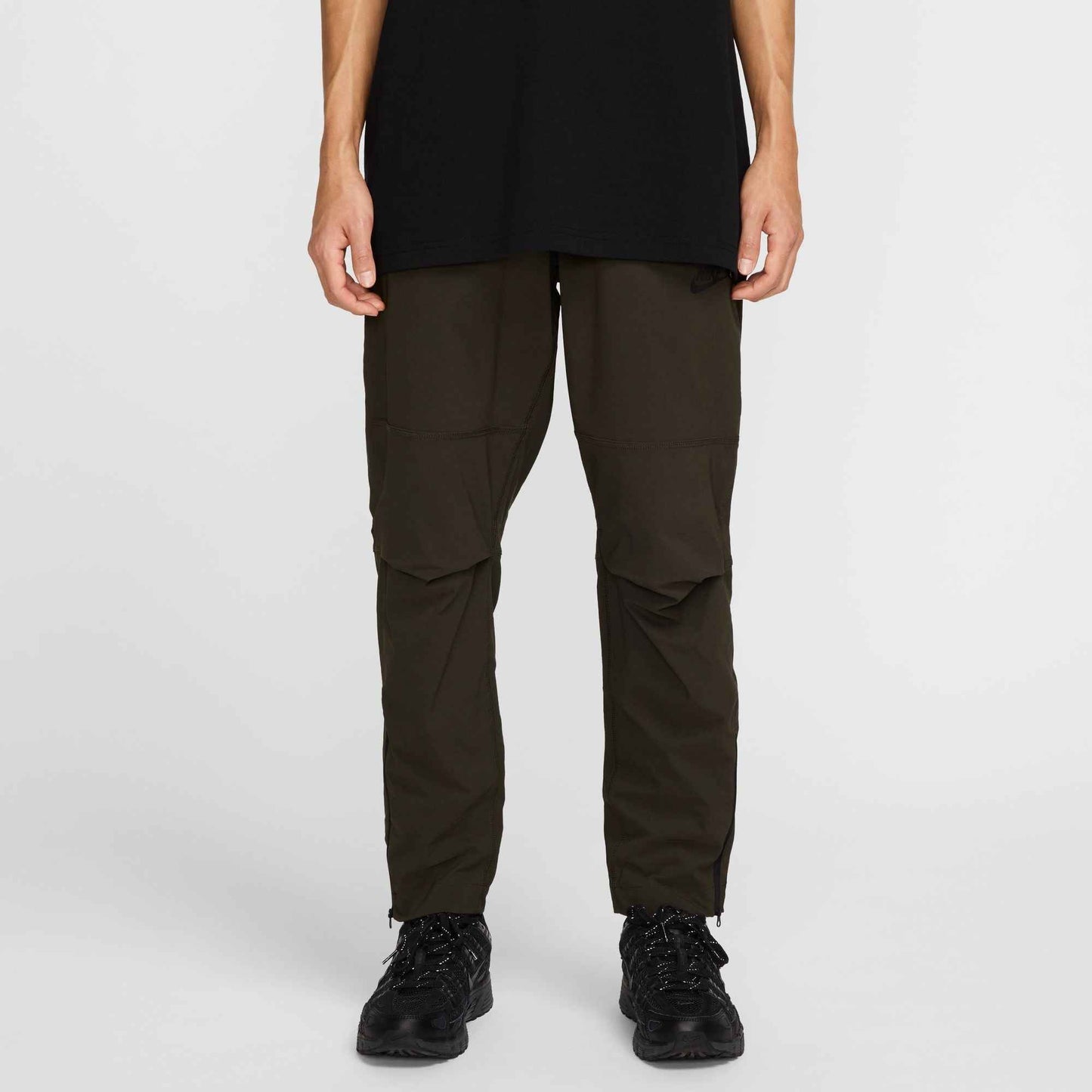 Nike Mens Tech Woven Pants - Sequoia/Black