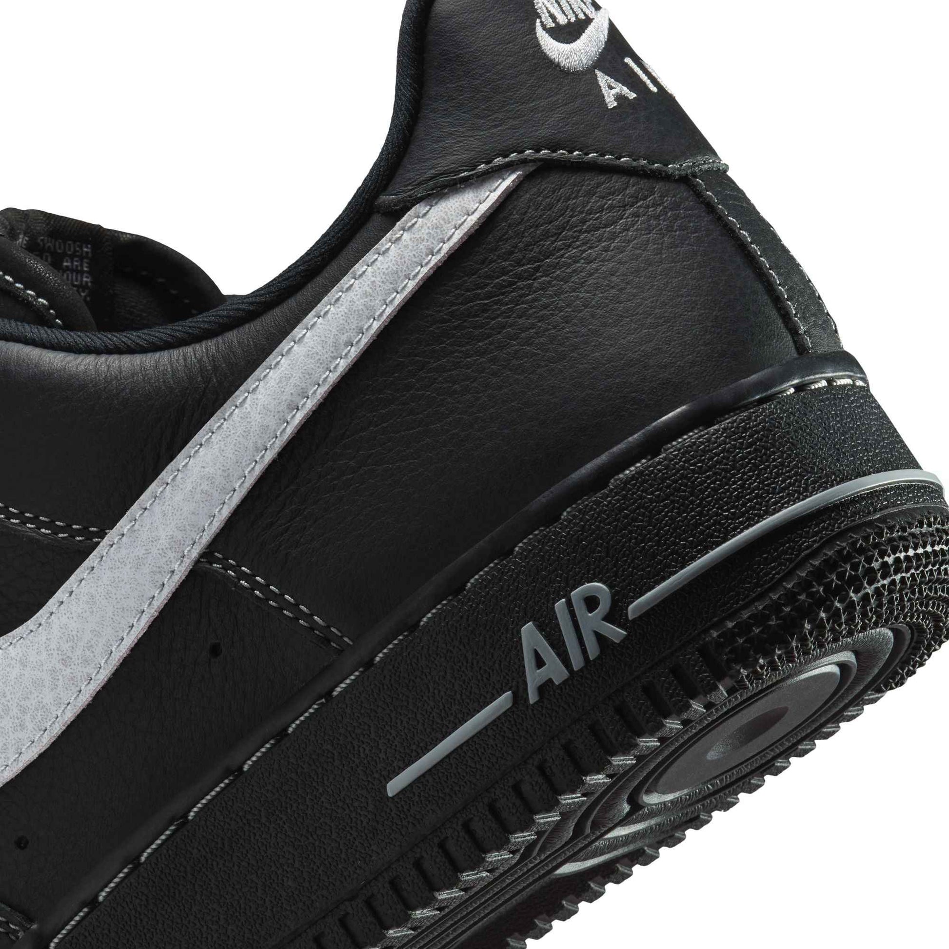Nike Mens Air Force 1 '07 LV8 - Black/Wolf Grey